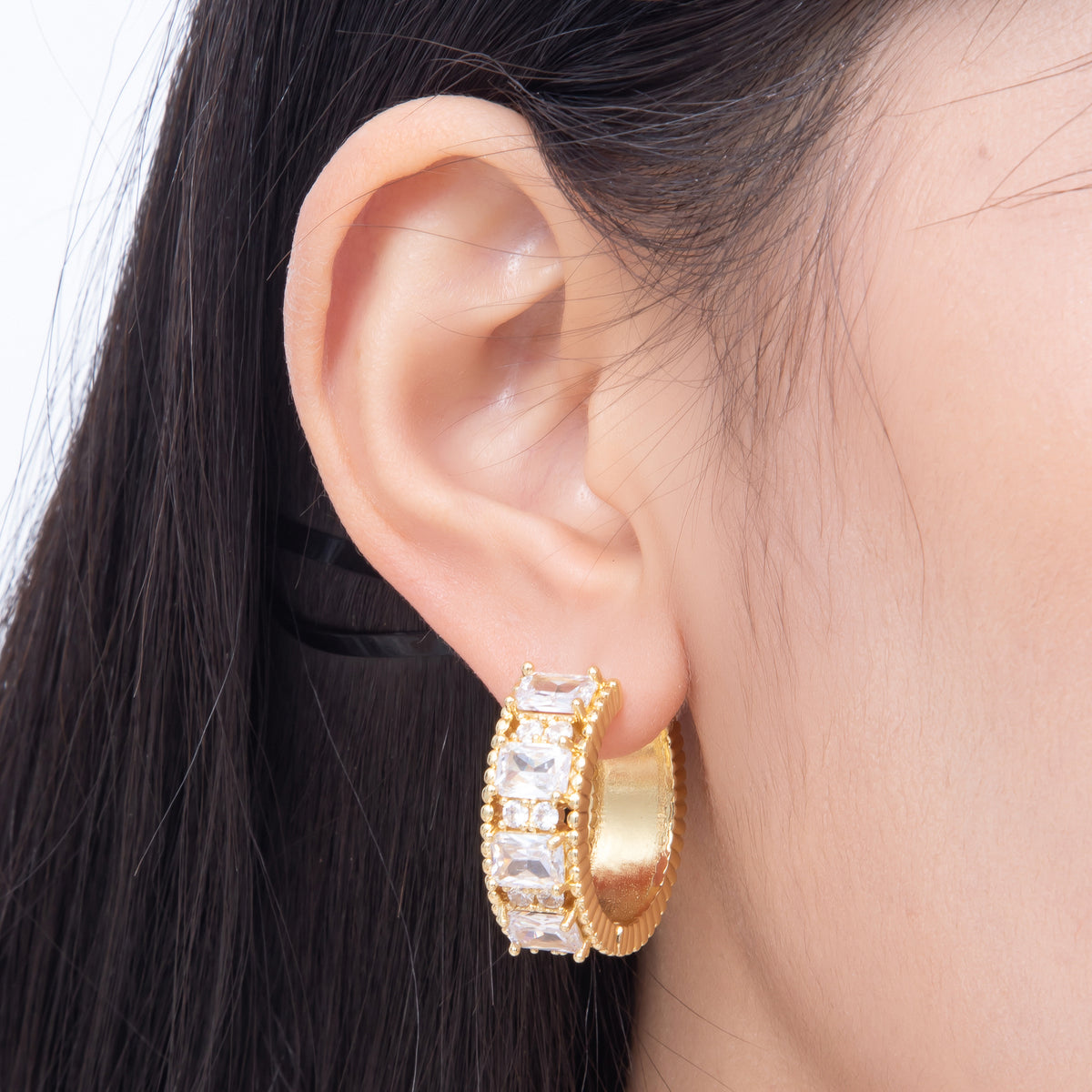 16K Gold Filled 29mm Clear Princess Cut CZ Wide Chunky Huggie Hoop Earrings in Gold & Silver | Earrings-00864 - Earrings-00865