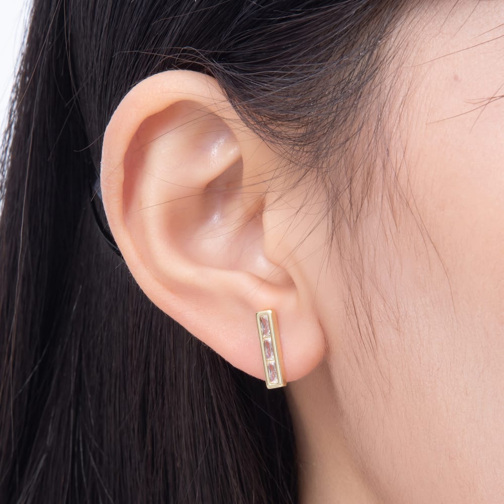 16K Gold Filled 14mm Vertical Bar Clear Baguette CZ Stud Earrings | Earrings-00931