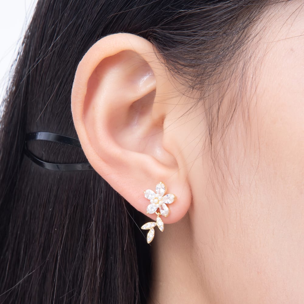 16K Gold Filled 20mm Micro Paved CZ Shell Pearl Leaf Flower Drop Stud Earrings in Gold & Silver | Earrings-01011 Earrings-01012