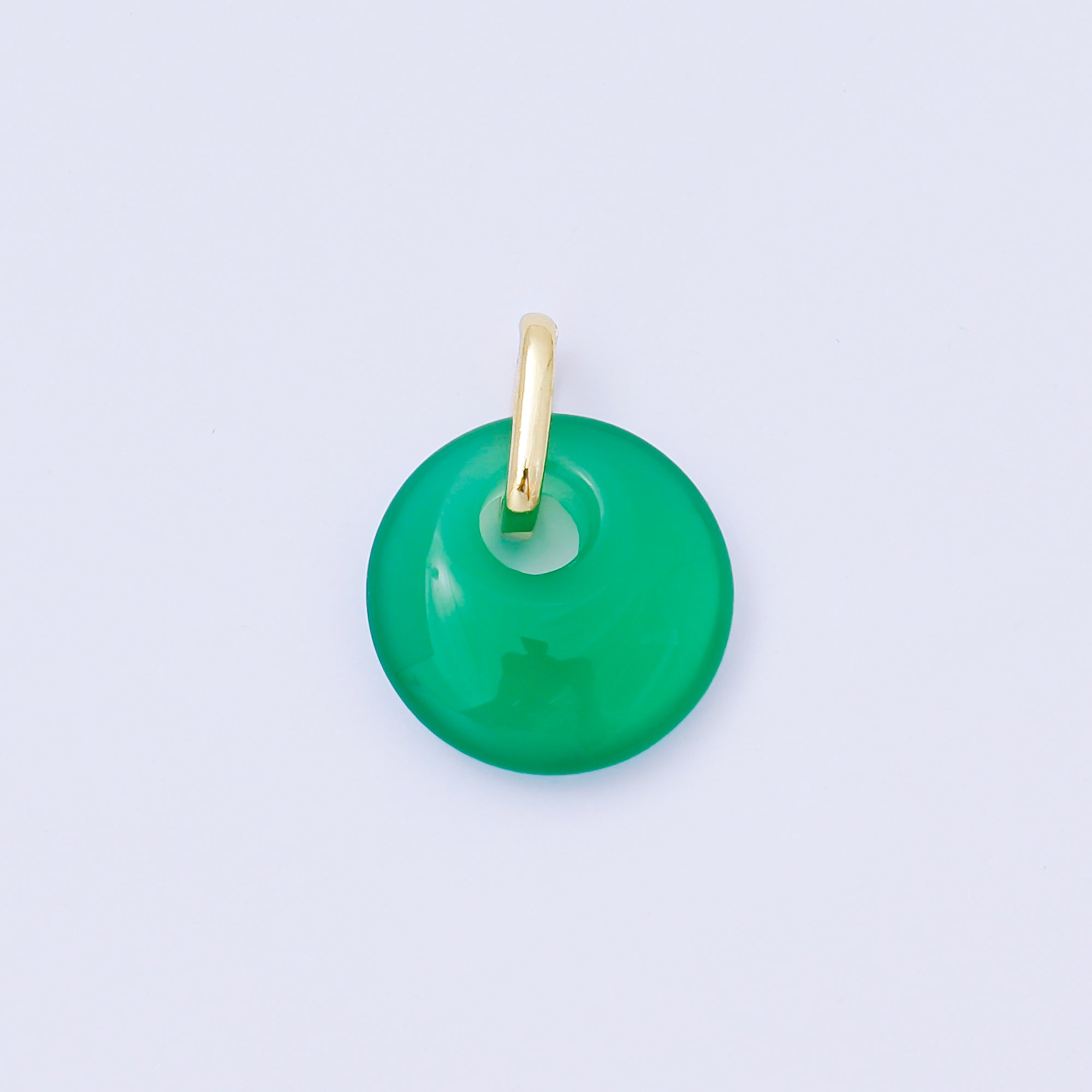 24K Gold Filled 15mm White, Green Agate Gemstone Round Pendant | AA1618
