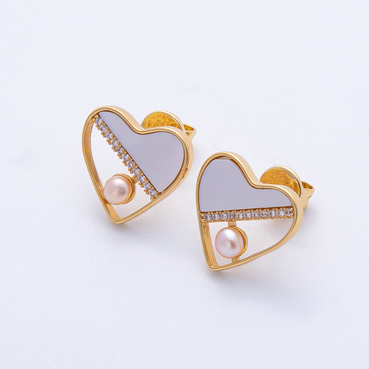 18K Gold Filled 14.8mm Shell Pearl Micro Paved CZ Heart Stud Earrings | AB1683