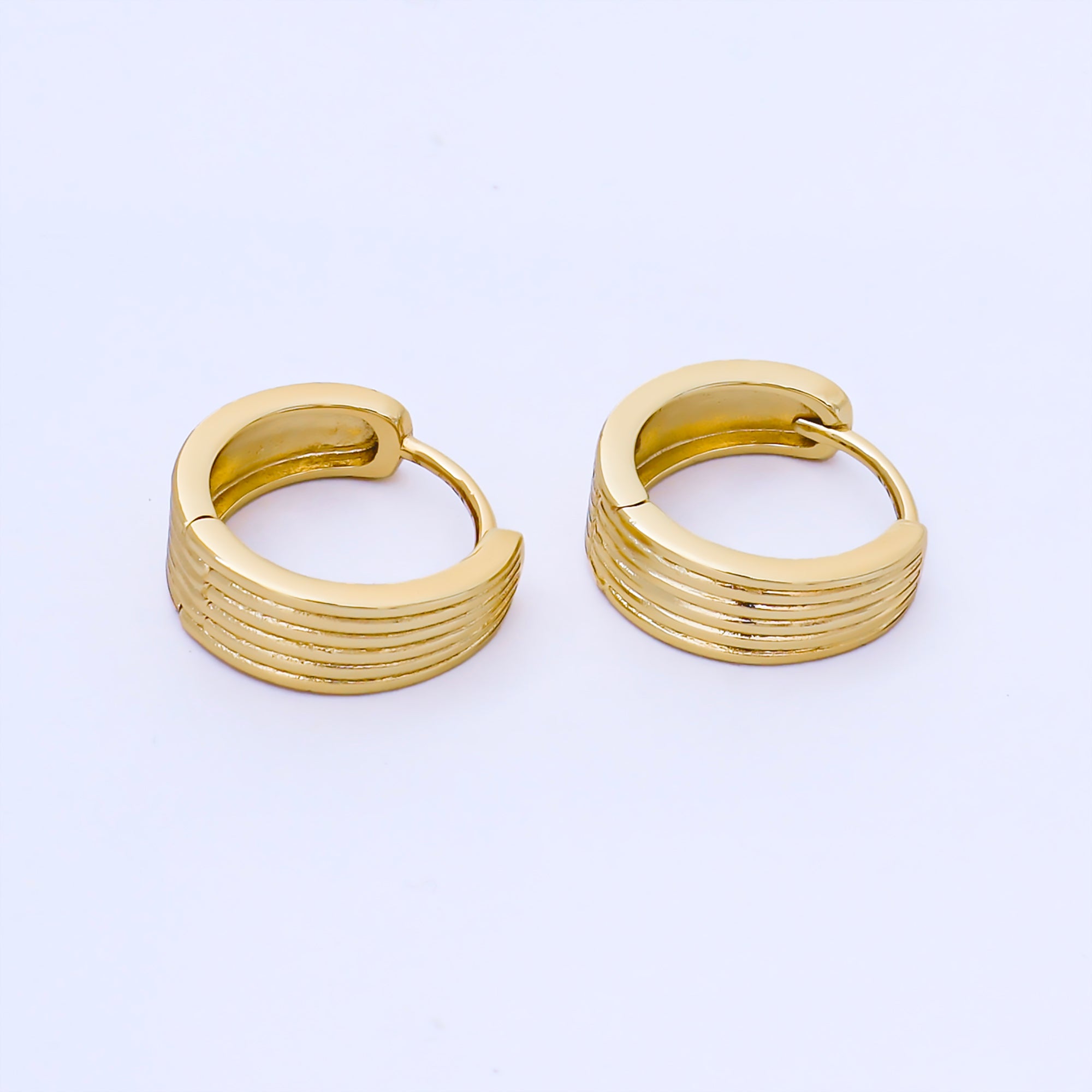 24K Gold Filled 15mm Seamless Striped Dome Huggie Earrings | AB1625