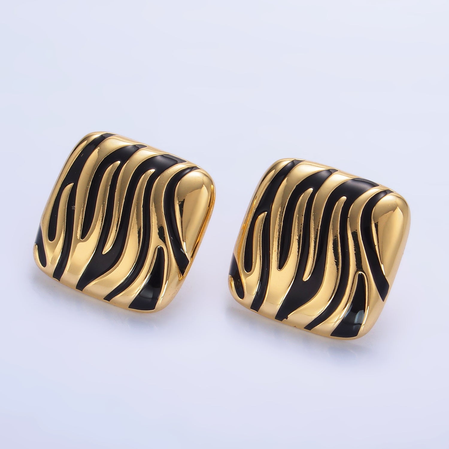 24K Gold Filled Black Enamel Rhombus Stud Earrings | AB924