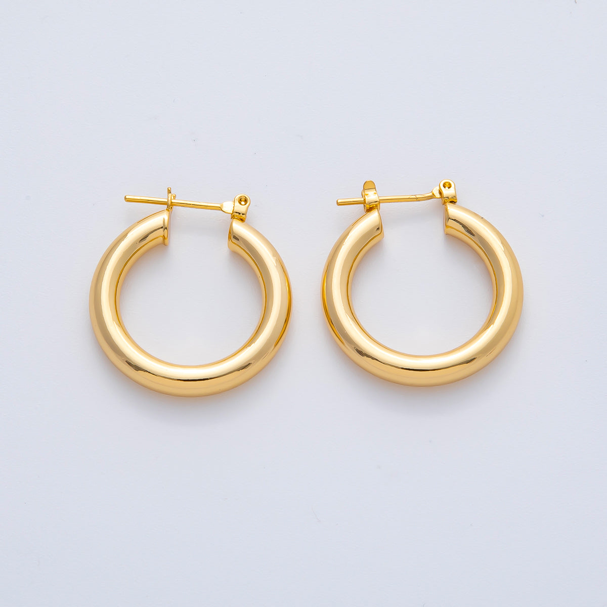18K Gold Filled 28mm Minimalist Band Latch Hoop Earrings | AD1604