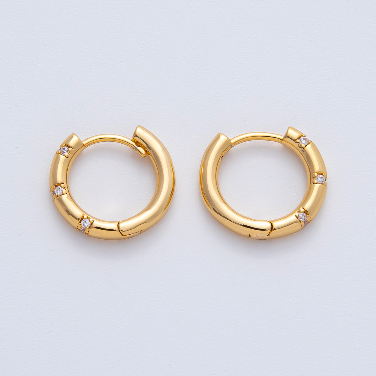 18K Gold Filled 16mm Simple Dotted Hinged Hoops Earrings | AD1612