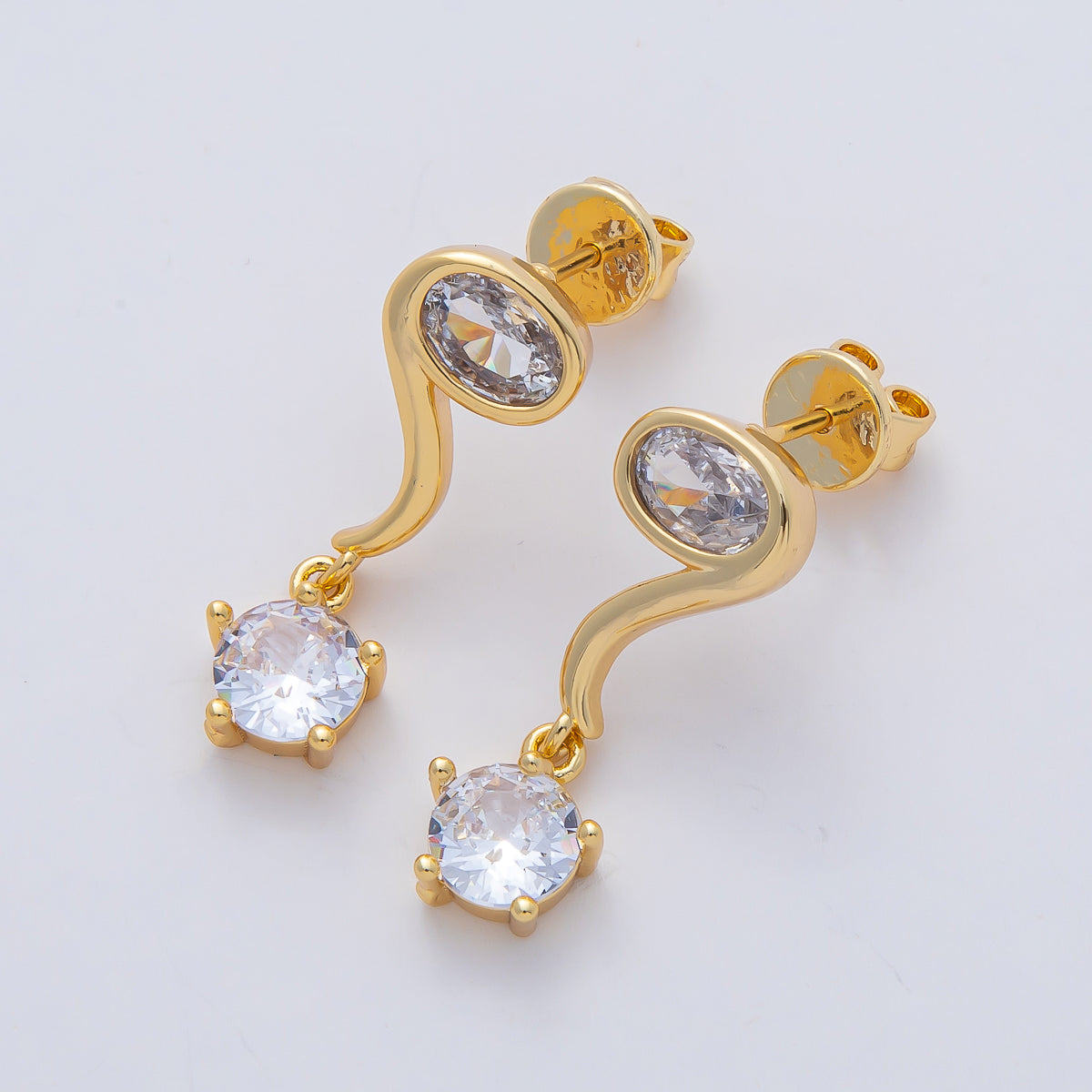 18K Gold Filled 25.5mm Clear CZ Round Oval Molten Drop Stud Earrings | AD1659