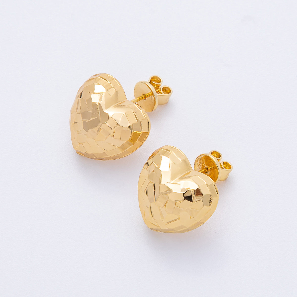 18K Gold Filled 15.5mm Multifaceted Heart Stud Earrings | AD1689