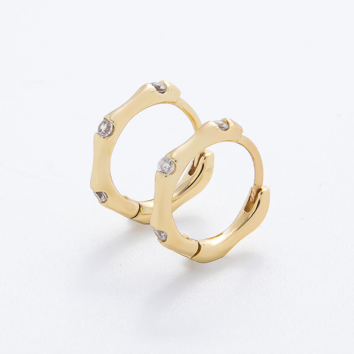 14K Gold Filled 13mm Clear CZ Dotted Wavy Molten Cartilage Huggie Earrings | AJ236