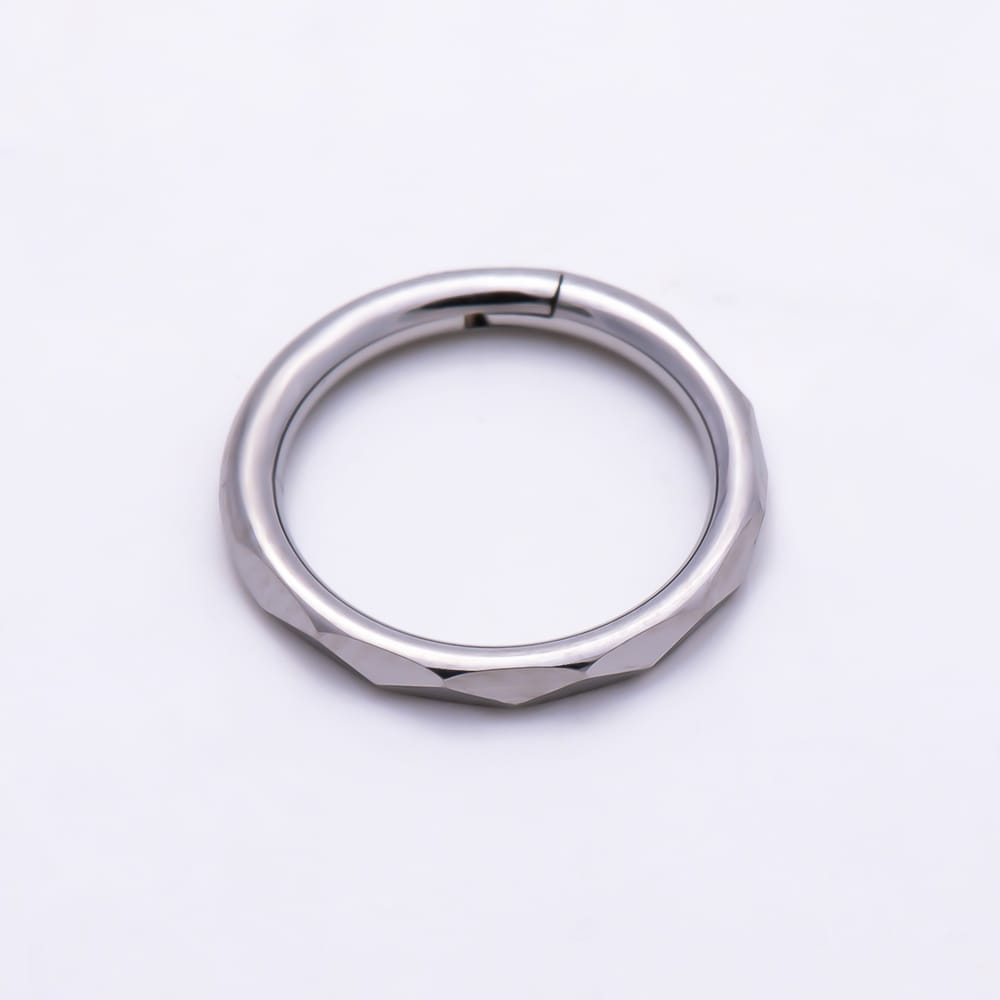 Titanium 11mm Silver Multifaceted Geometric Cartilage Piercing Clicker | BJ-00286