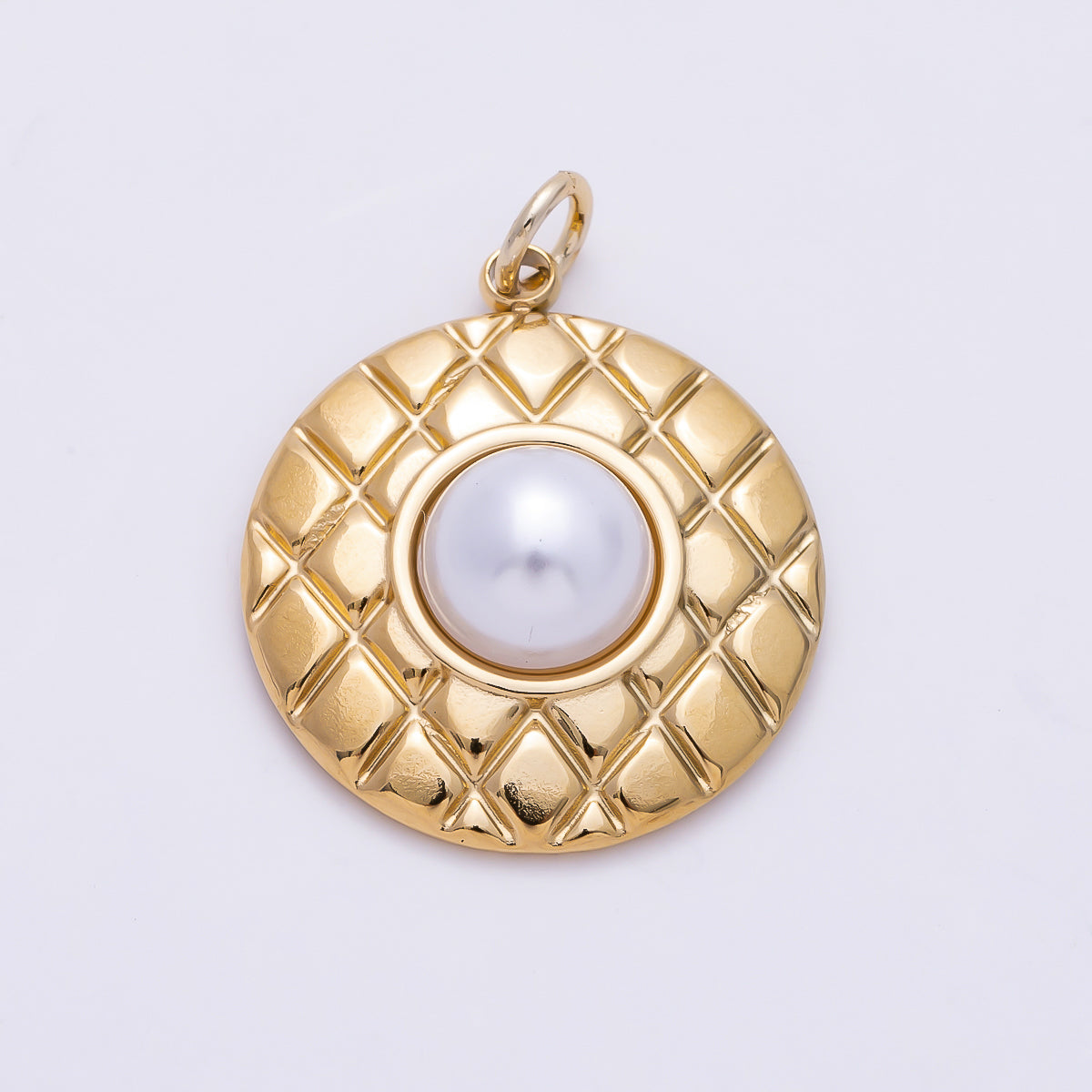 PVD Gold Stainless Steel 23mm Shell Pearl Quilted Bezel Round Charm | Charms-01441