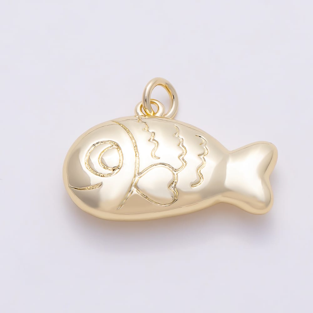16K Gold Filled 15mm Engraved Smiley Fish Chubby 3D Multidimensional Charm | Charms-02244