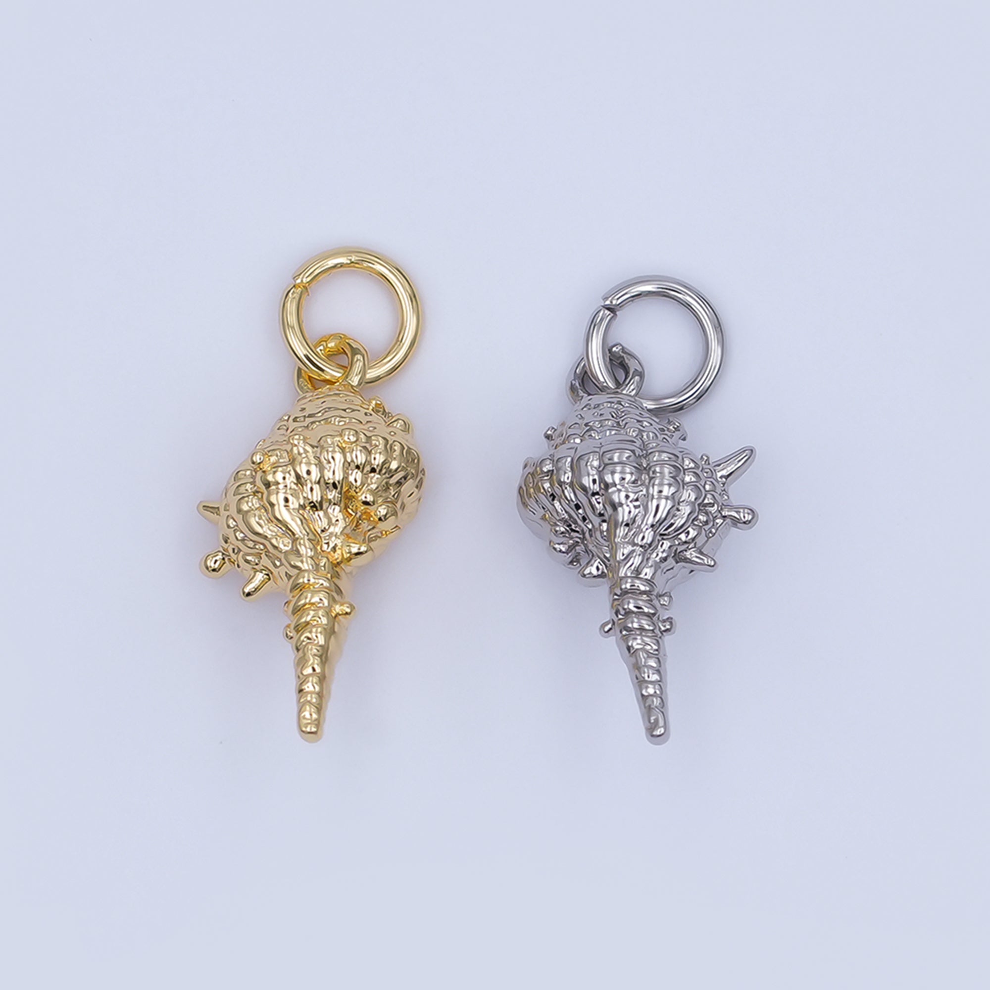 24K Gold Filled 16.5mm Conch Sea Shell Charm in Gold & Silver | AF477