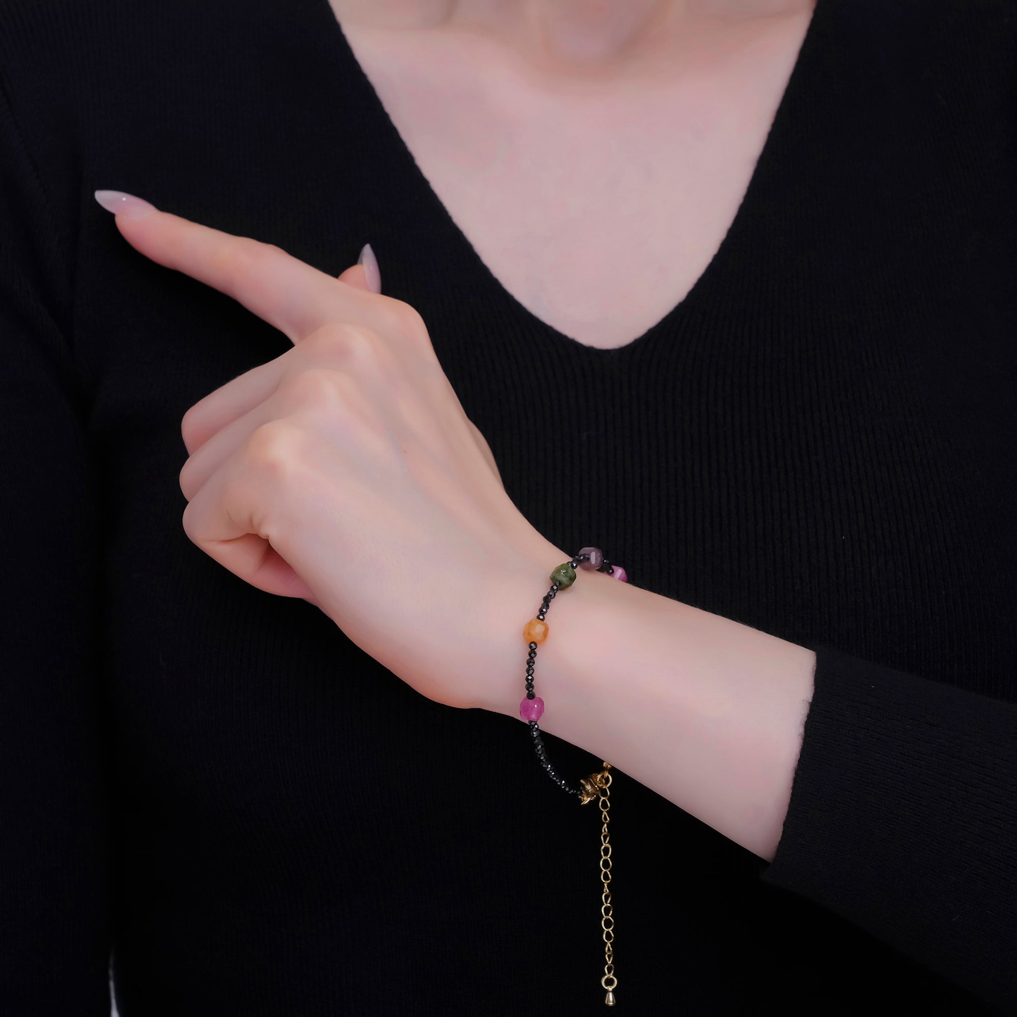 24K Gold Filled Multifaceted Multicolor Black Onyx Gemstone 7.5 Inch Bracelet | WA-2881