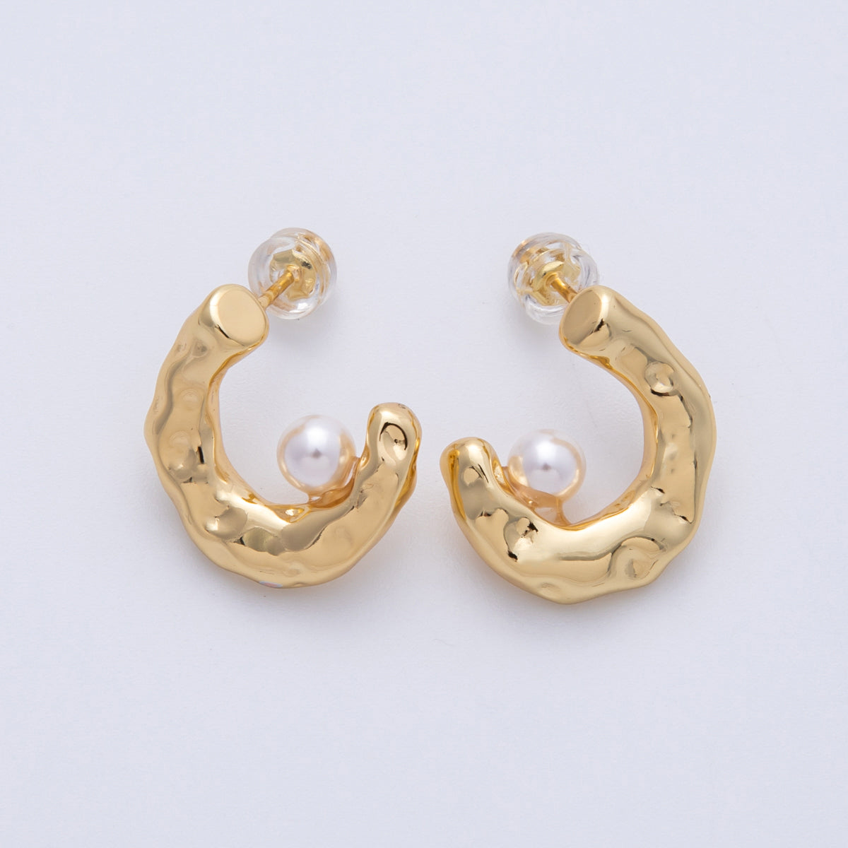14K Gold Filled 17.5mm Shell Pearl Hammered C-Shaped Stud Earrings | Earrings-00050