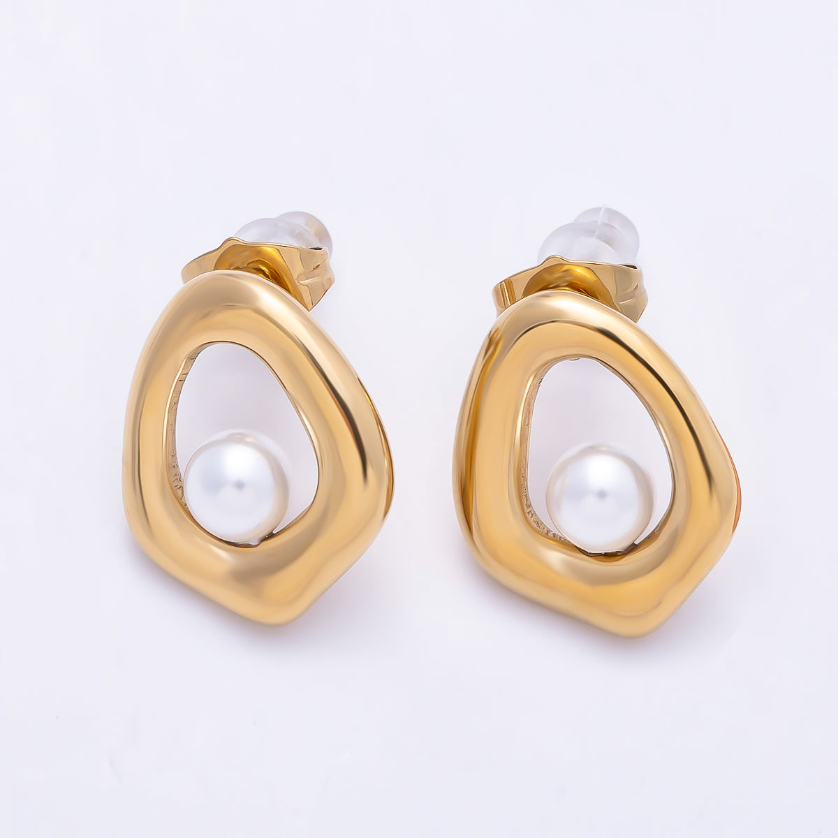 Stainless Steel 19mm Shell Pearl Open Molten Geometric Chevron Stud | Earrings-00737