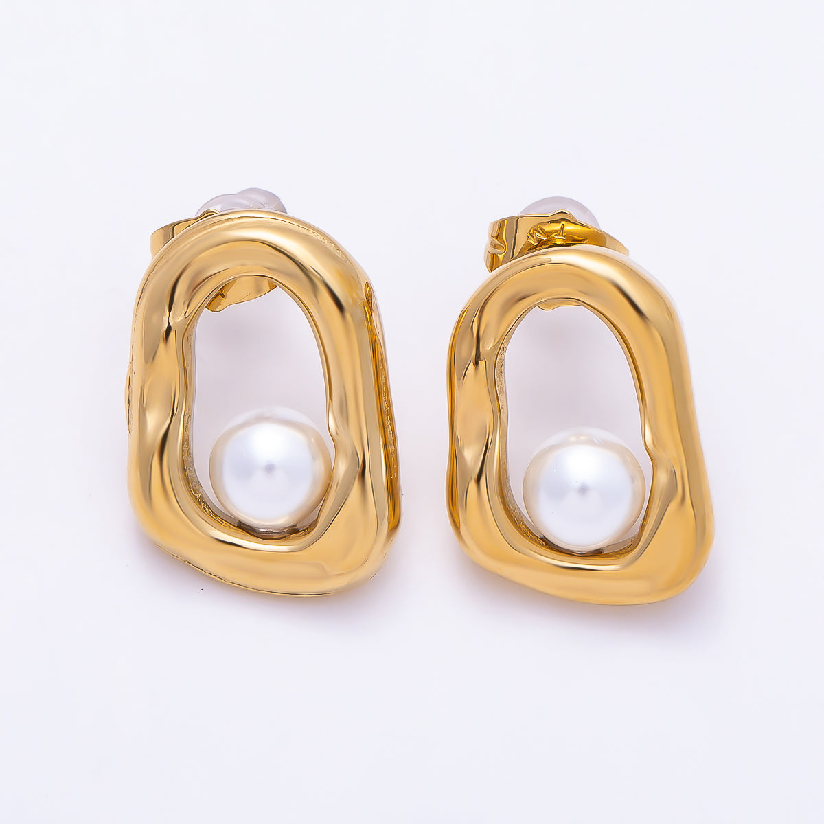 Stainless Steel 22mm Shell Pearl Open Molten Geometric Oblong Stud | Earrings-00738