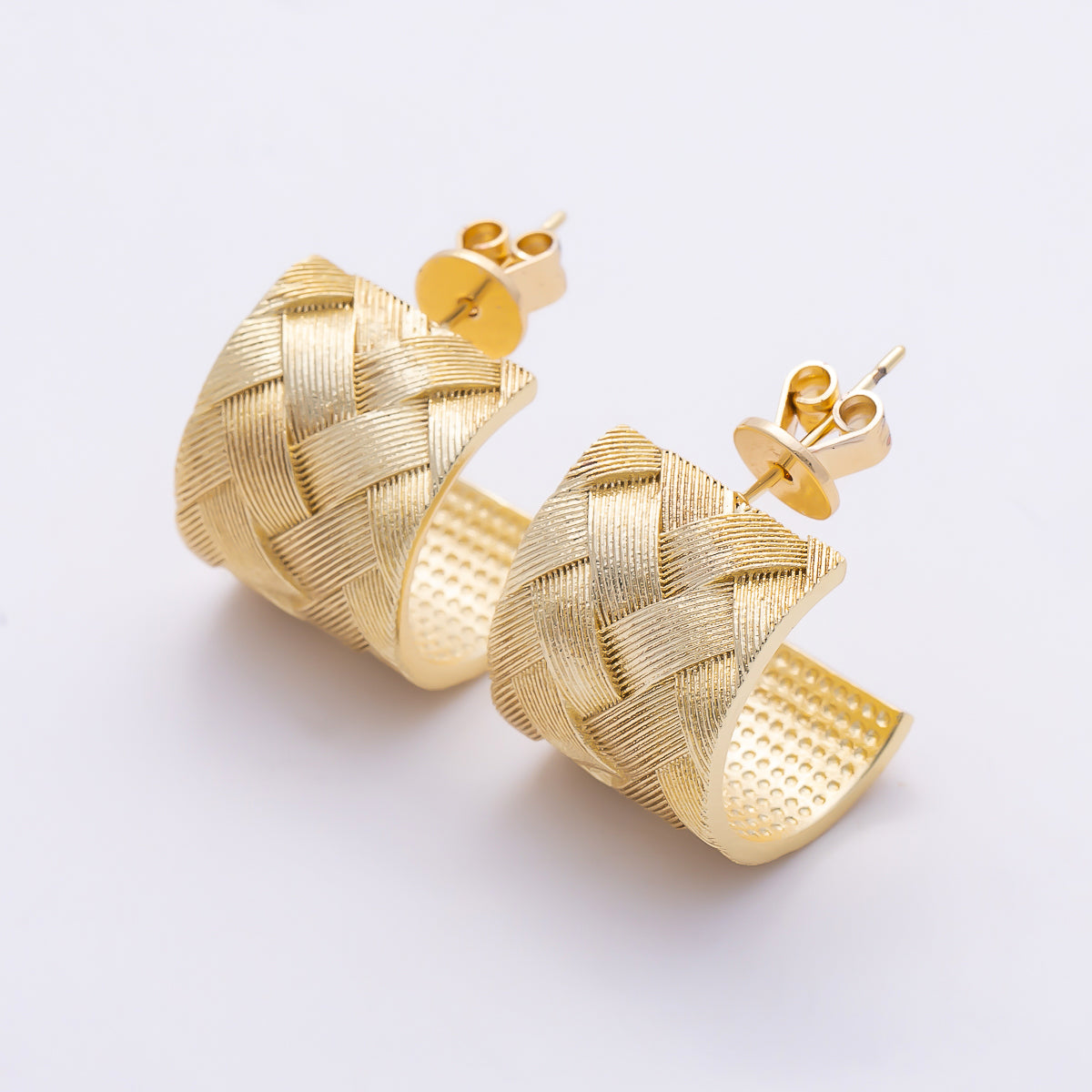 16K Gold Filled 23mm Lined Woven Geometric Wide C-Shaped Hoops | Earrings-00787