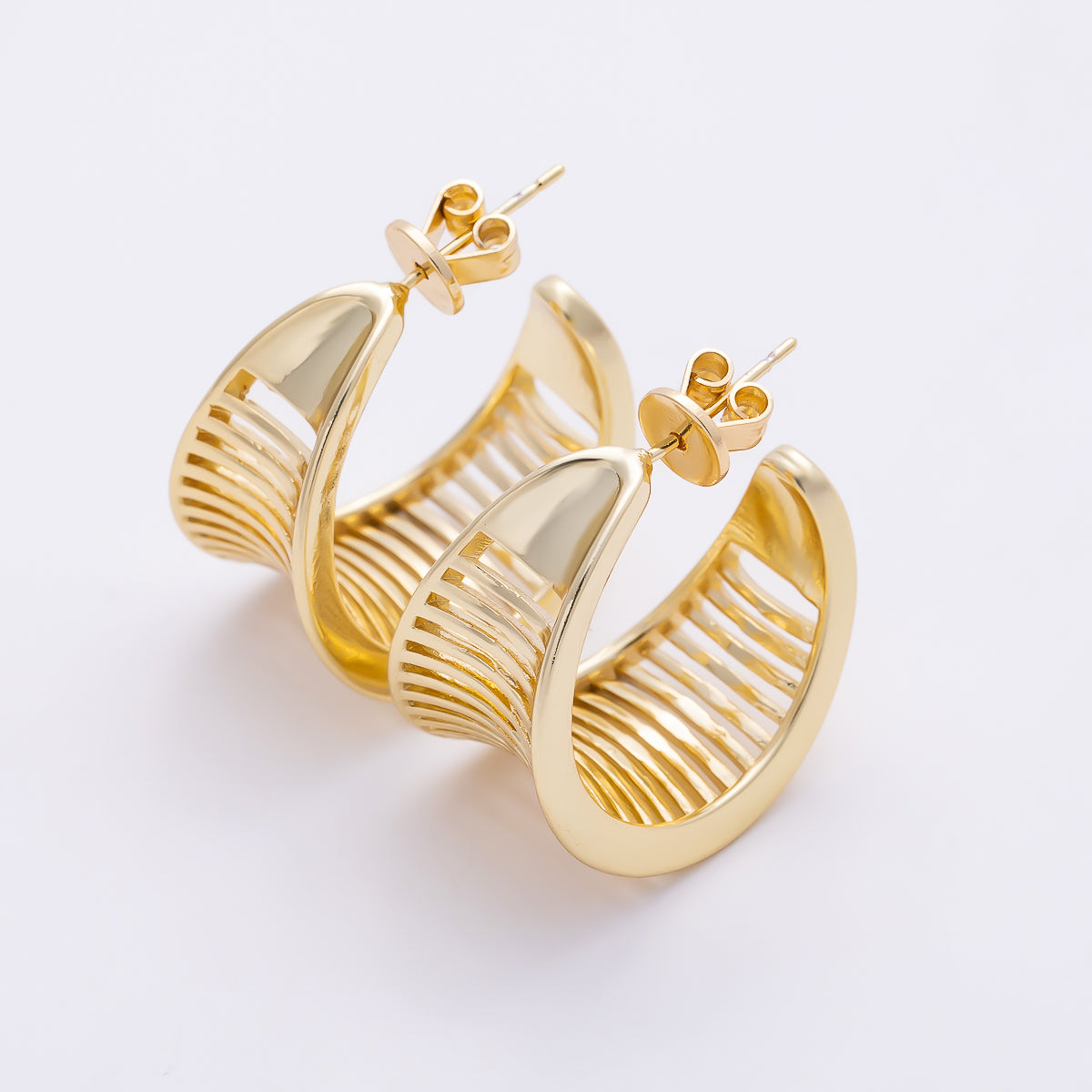 16K Gold Filled 25mm Open Lined Wide Geometric C-Shaped Hoop Earrings | Earrings-00797