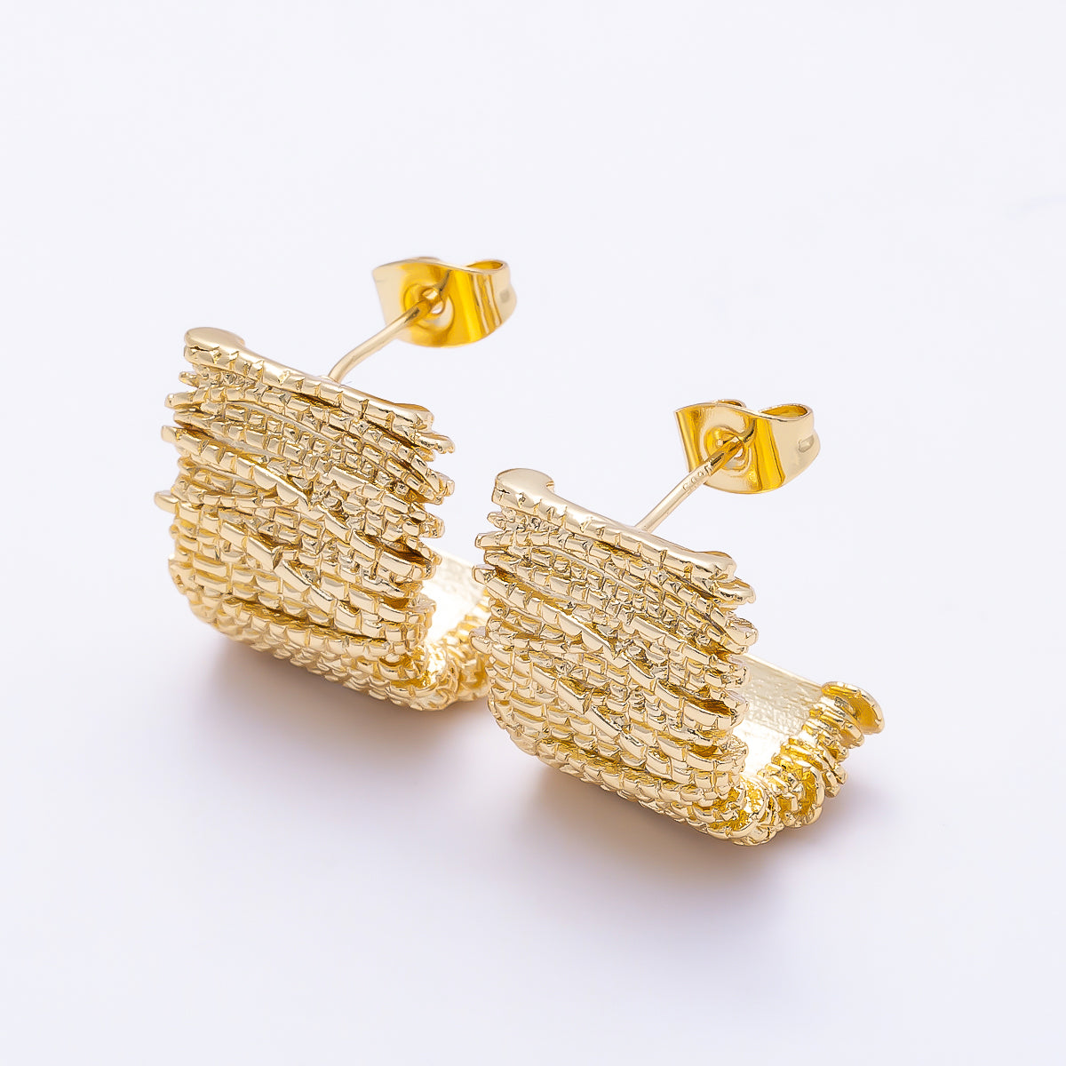 16K Gold Filled 18mm Ribbed Lined Textured Geometric Wide J-Shaped Hoop | Earrings-00800