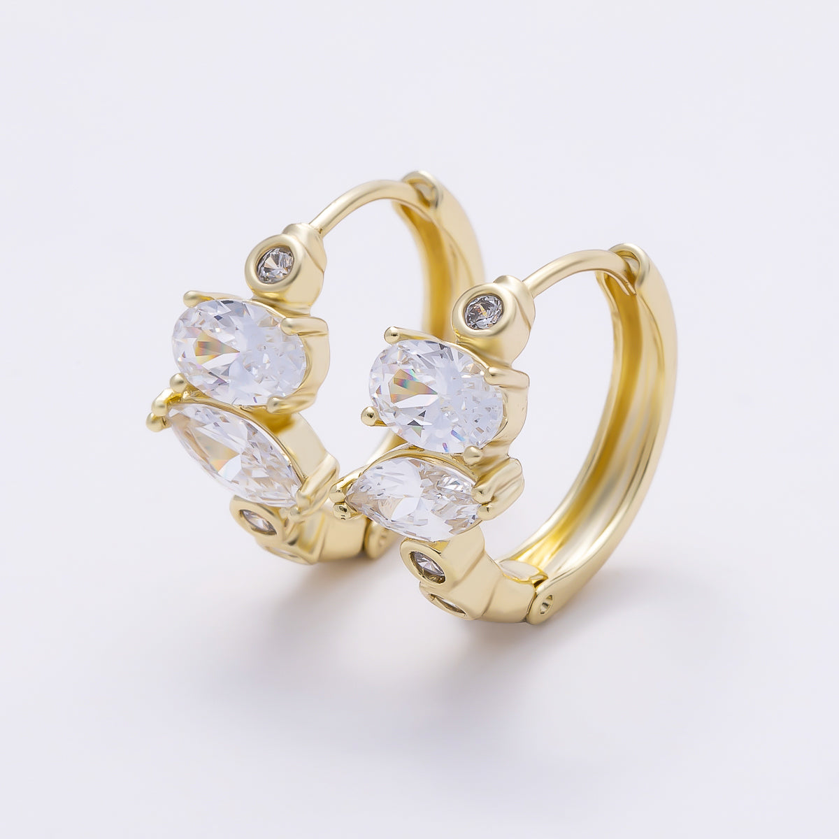 14K Gold Filled 12mm Clear CZ Round Oval Cartilage Huggie | Earrings-01202