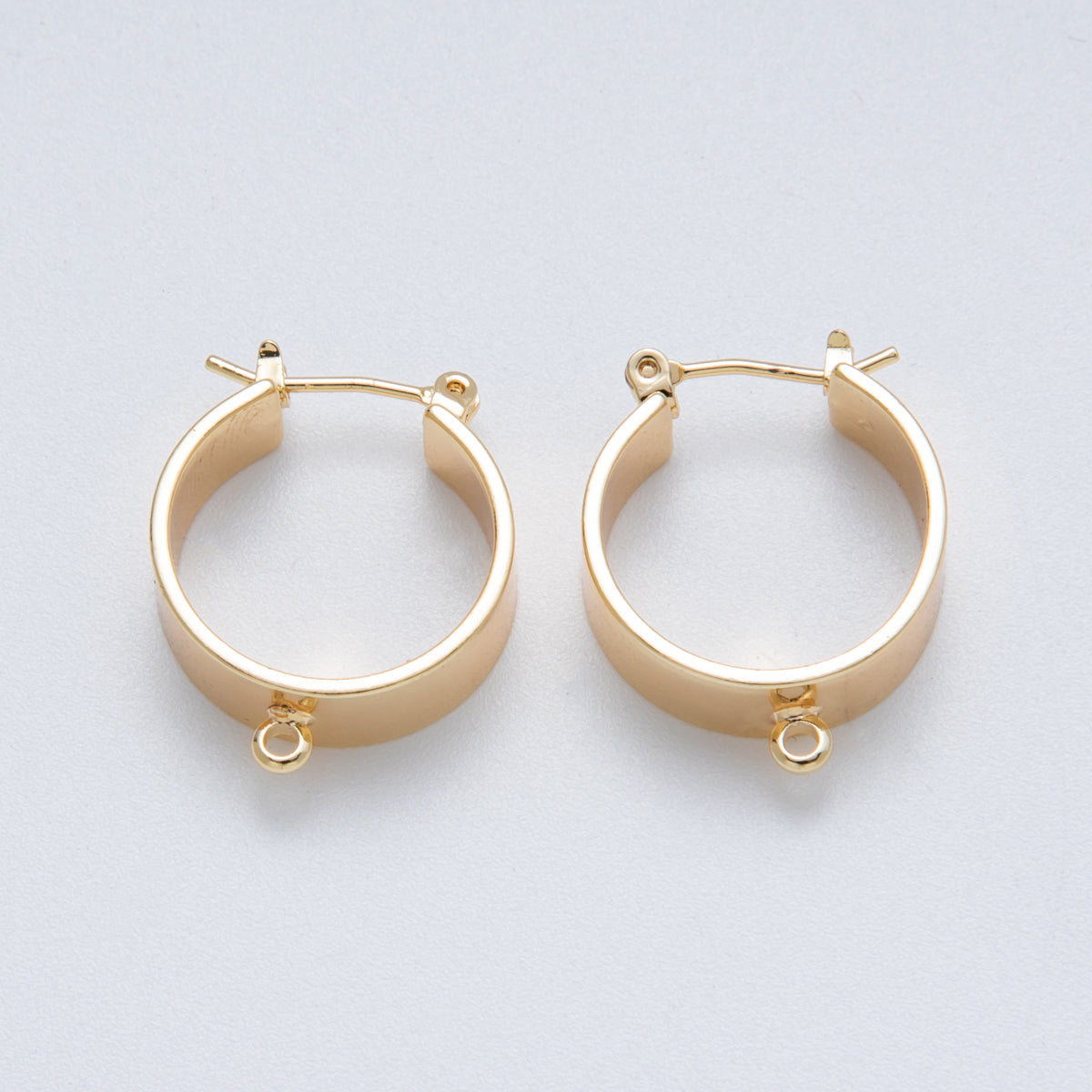 14K Gold Filled 22mm Minimalist Wide Drop Latch Hoop Earrings | Findings-400003