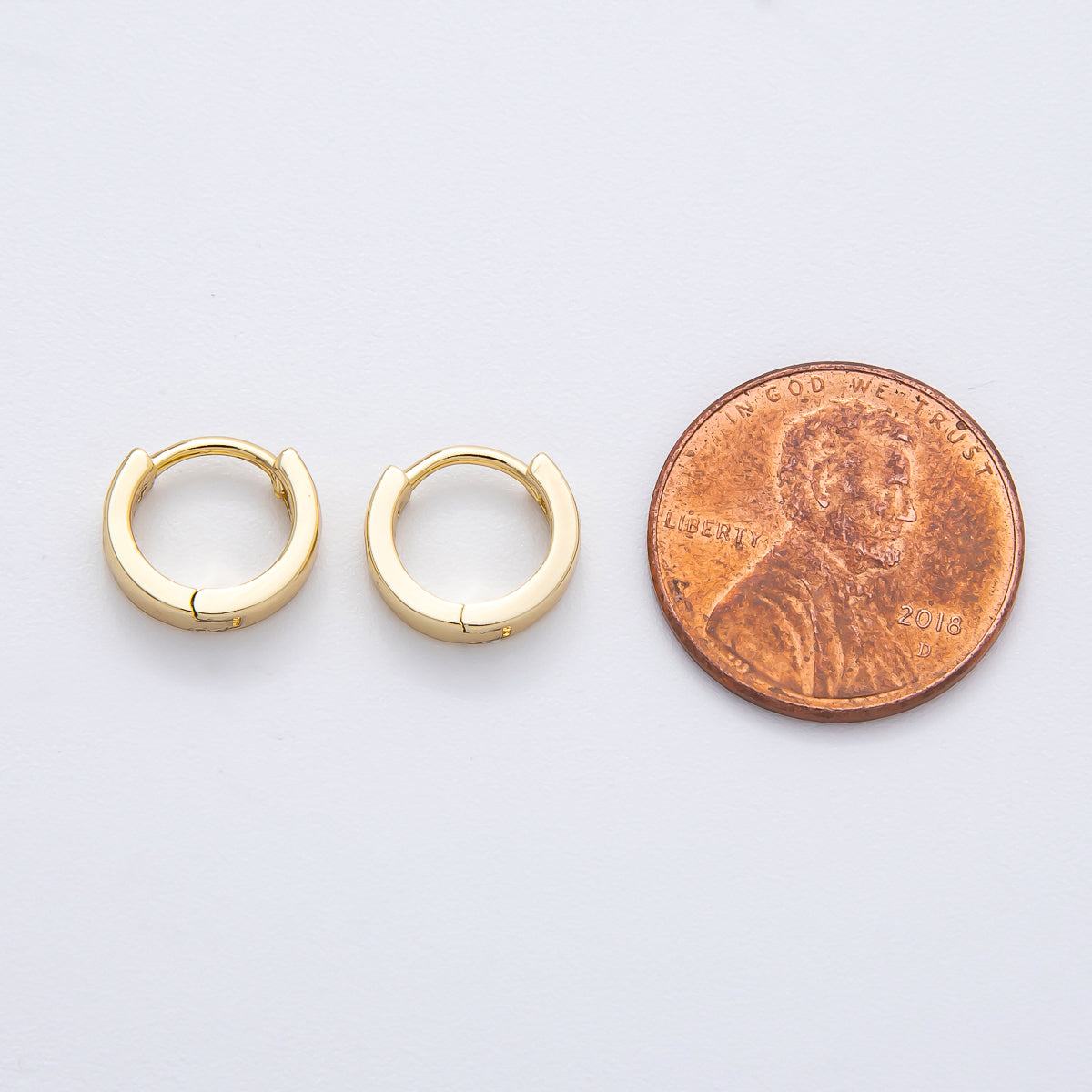 14K Gold Filled 10mm Clear CZ Round Minimalist Cartilage Huggie Earrings | AJ241