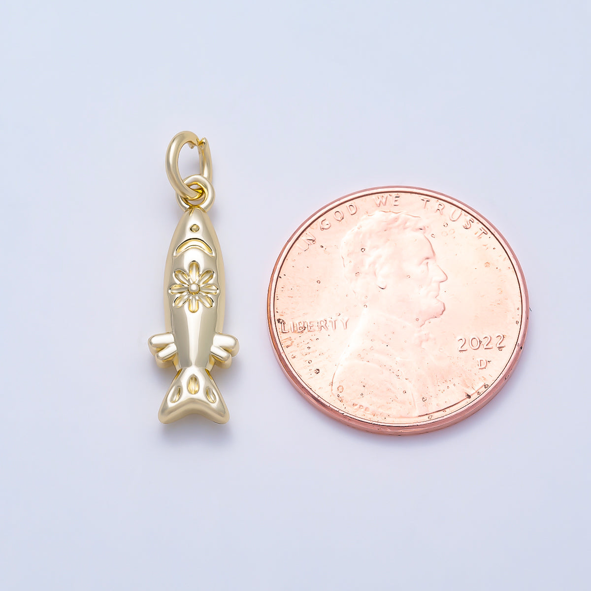 16K Gold Filled 19mm Floral Engraved 3D Puffy Fish Ocean Charm | Charms-01642