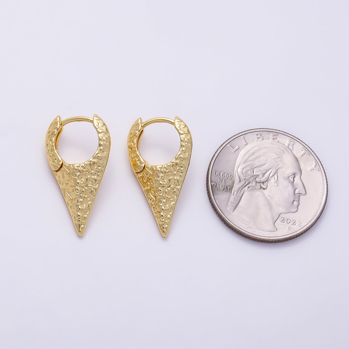 16K Gold Filled 24mm Hammered Pointed V-Shape Hoop Earrings in Gold & Silver | Earrings-00841 - Earrings-00842