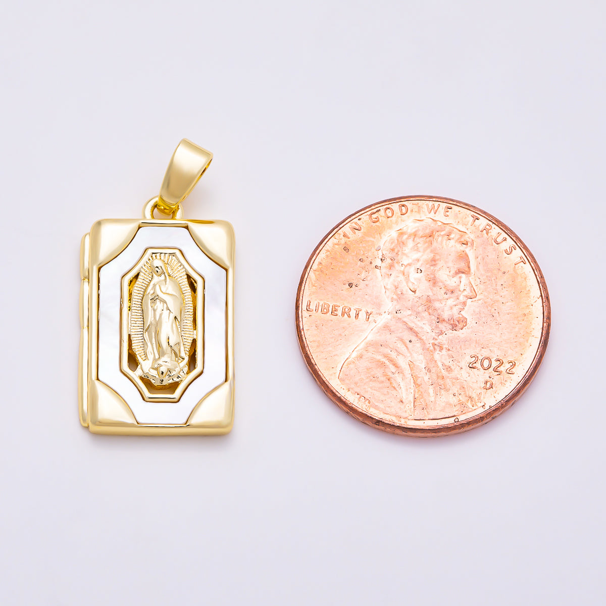 16K Gold Filled 18mm Virgin Mary Guadalupe Religious Shell Pearl Rectangle Pendant | Charm-02014