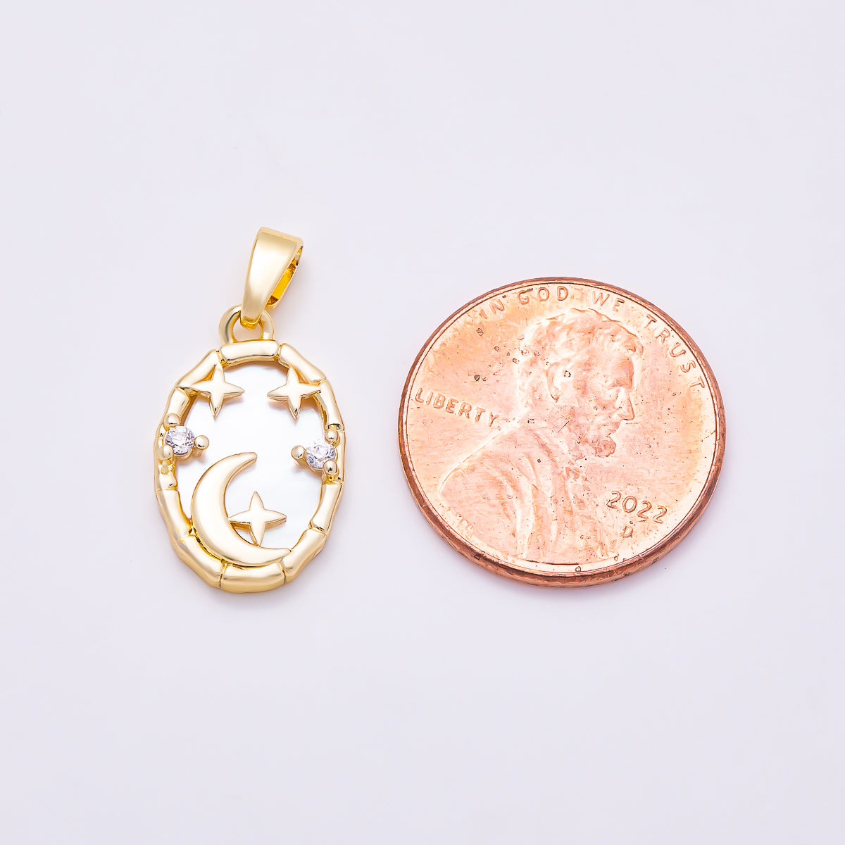 16K Gold Filled 17mm Celestial Crescent Moon Star Shell Pearl Oval Pendant | Charms-02013