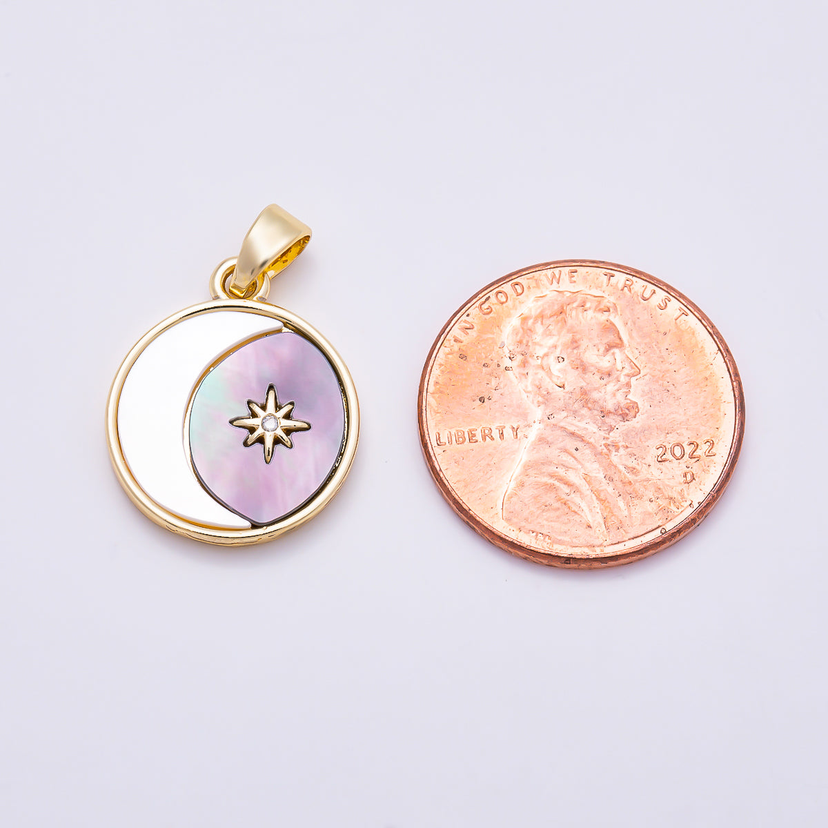 16K Gold Filled 17mm Shell Pearl CZ Star Crescent Moon Celestial Round Pendant | Charms-02012