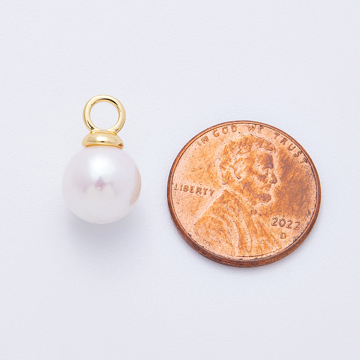 18K Gold Filled 16mm Shell Pearl Ringed Classic Round Pearl Drop Charm | CHARMS-00158