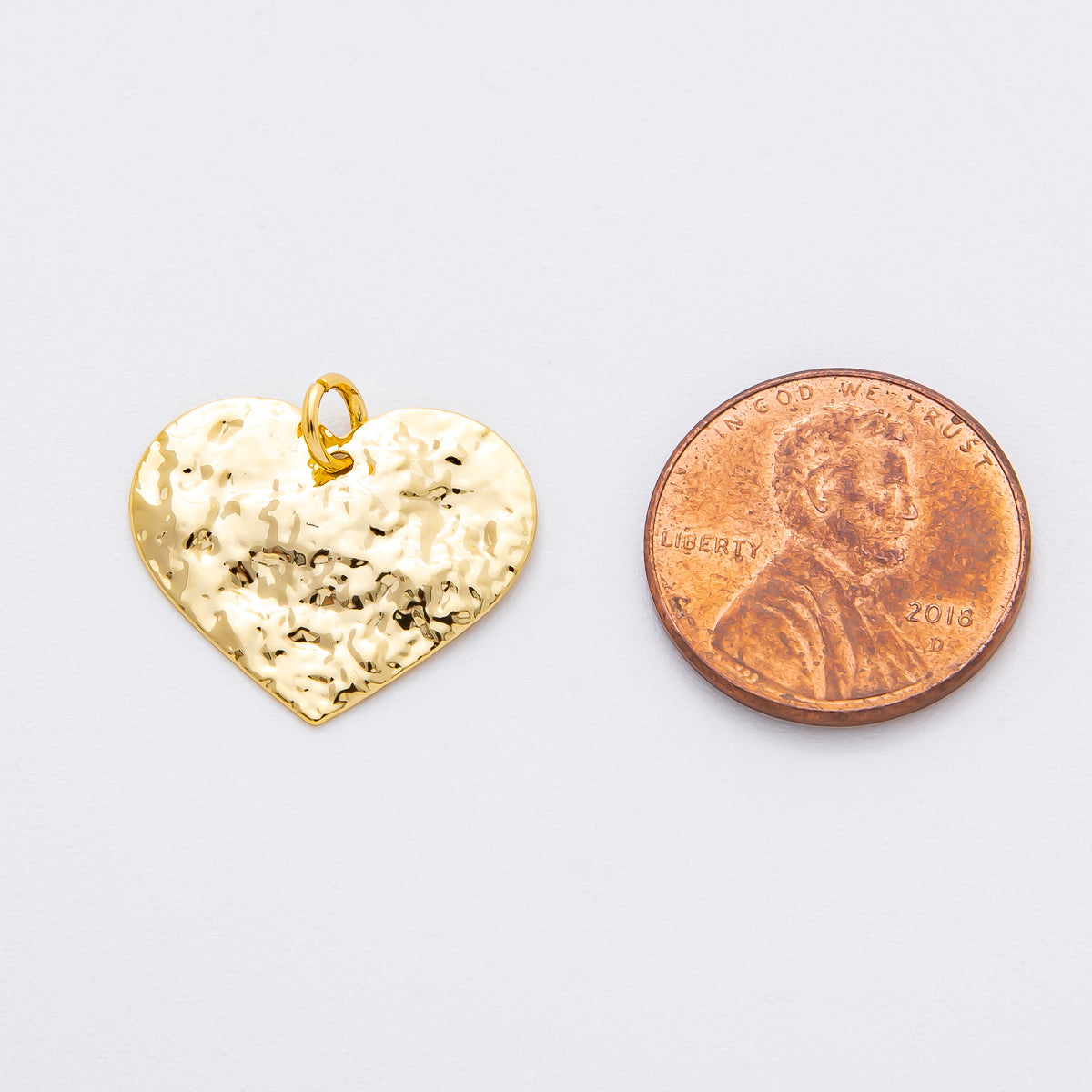 18K Gold Filled 18mm Hammered Heart Shape Charm | N-A1822