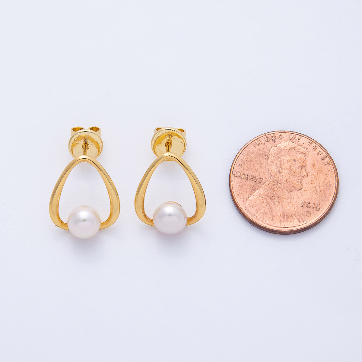 18K Gold Filled 16.6mm Shell Pearl Open Molten Oval Stud Earrings | Q075