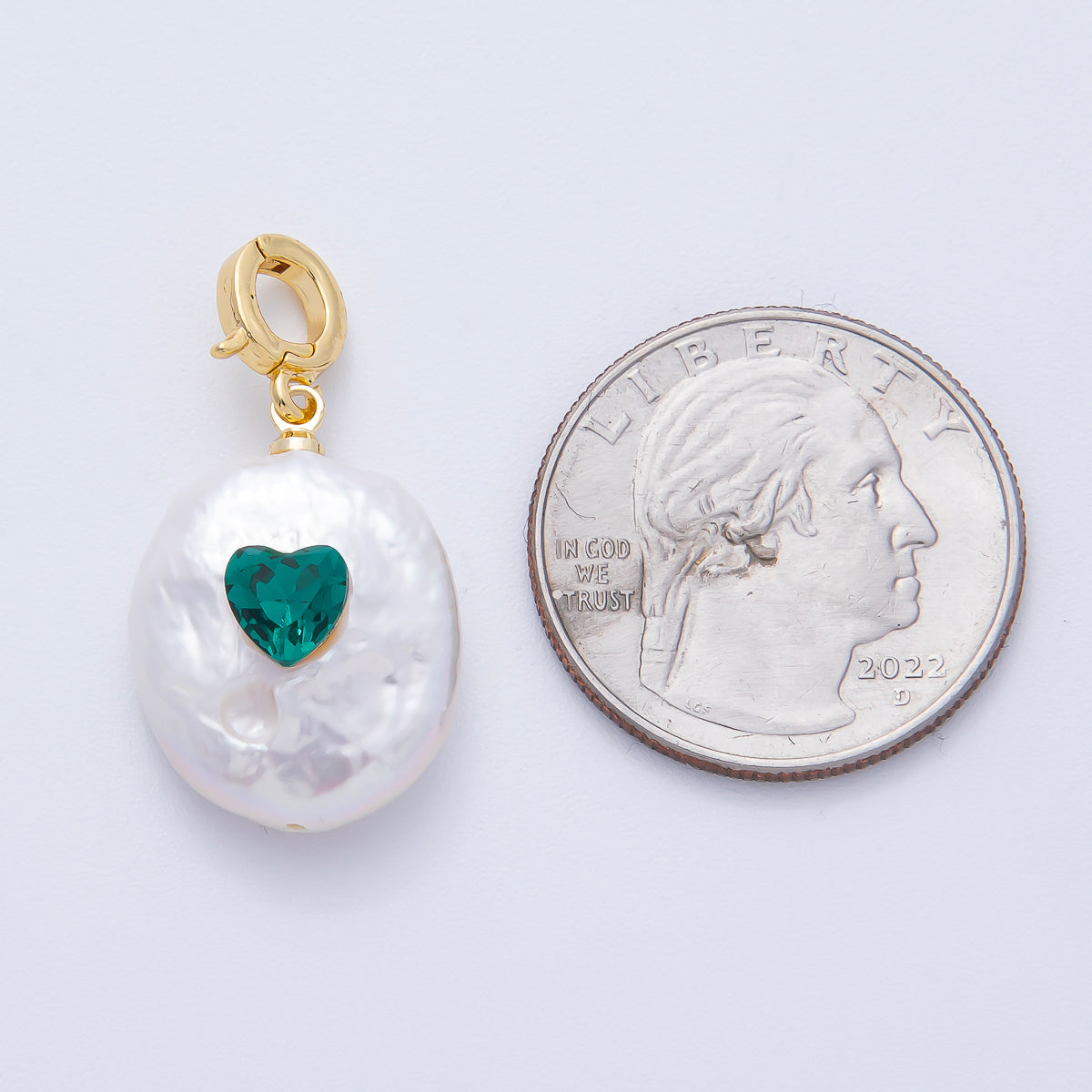 18K Gold Filled Green, Red Heart CZ Shell Pearl Snap Latch Pendant | AF640