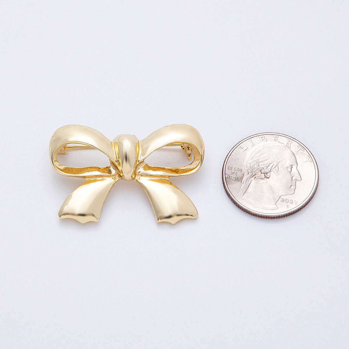 Gold 39mm x 25.7mm Minimalist Ribbon Bow Pin Brooch | BH-100