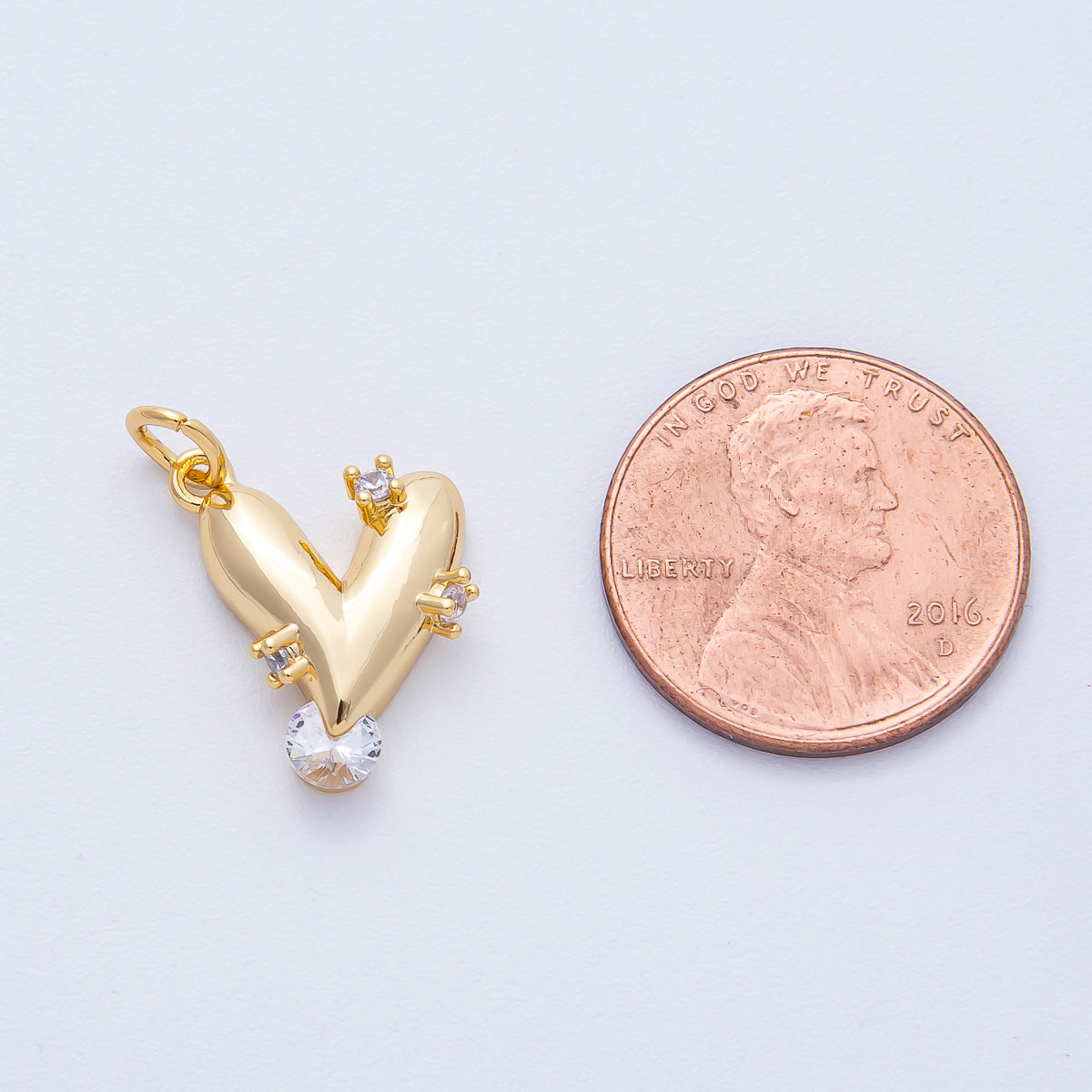 18K Gold Filled 15mm Clear CZ Cluster Chubby Heart Charm | AK175