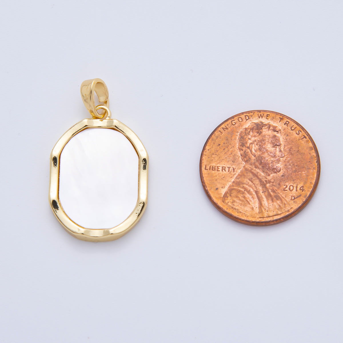 18K Gold Filled 27mm Shell Pearl Oval Tag Mirror-Like Charm | AF1116