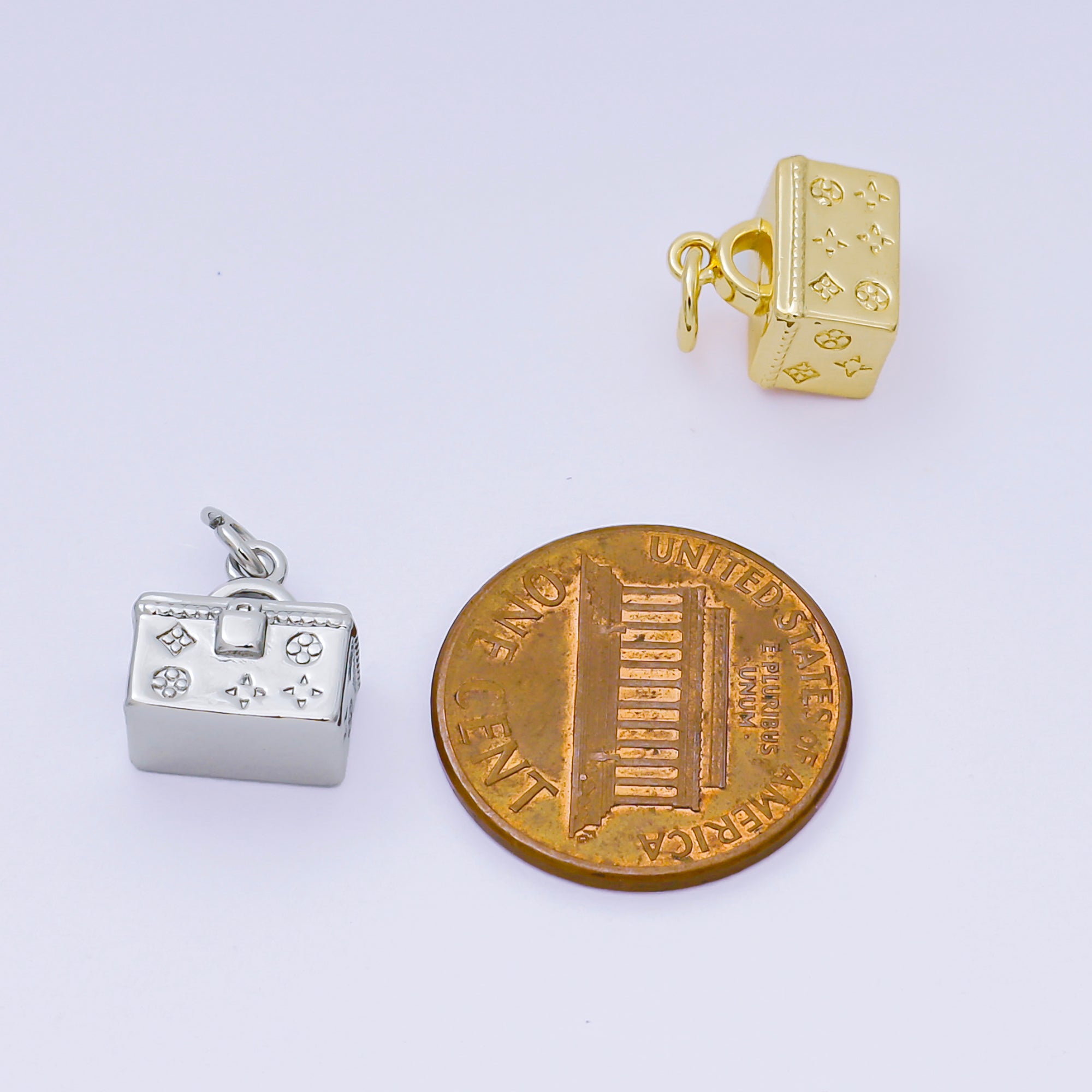 24K Gold Filled 11mm Picnic Floral Bag Charm in Gold & Silver | AH-669
