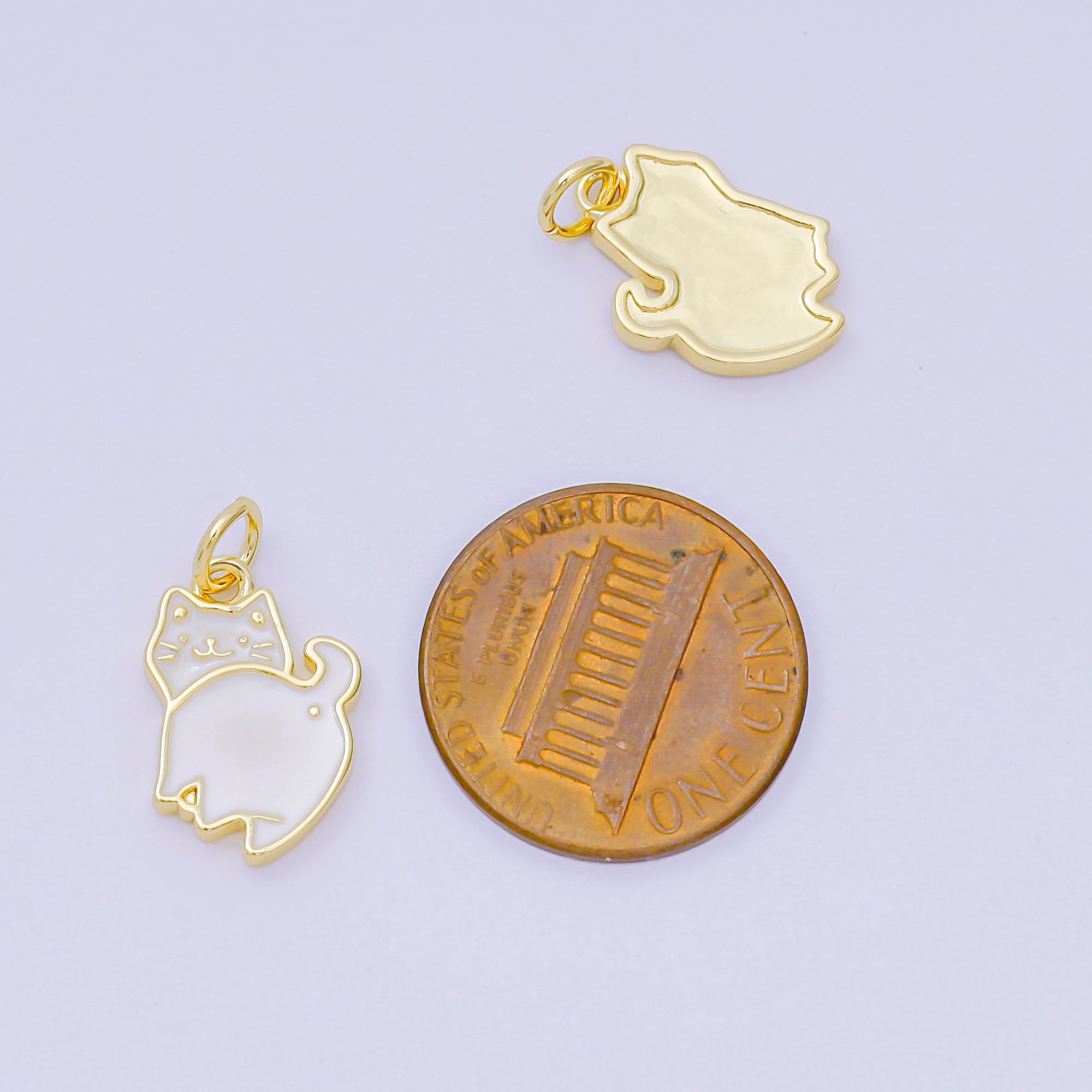 24K Gold Filled 15mm White Enamel Art Cat's Butt Animal Charm | AH-673