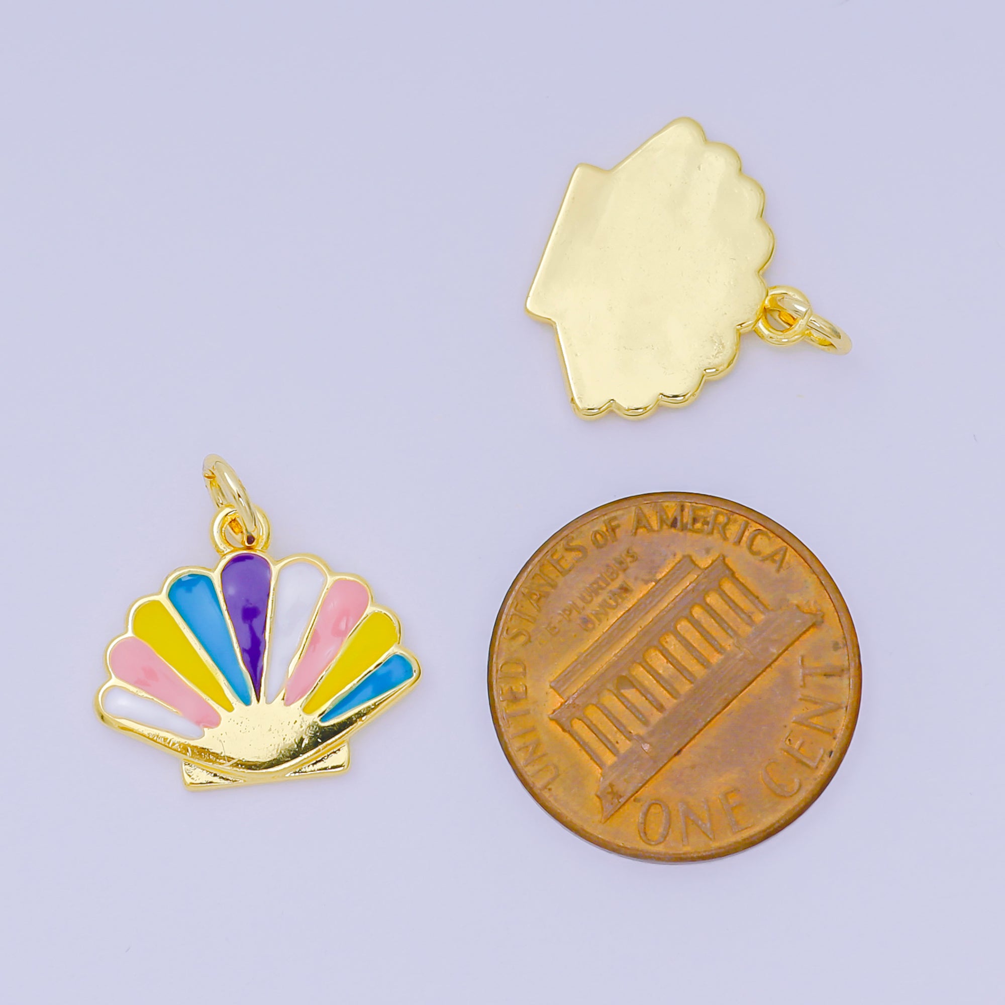 24K Gold Filled 14mm Colorful Enamel Art Rainbow Clam Shell Sea Animal Charm | AH-606