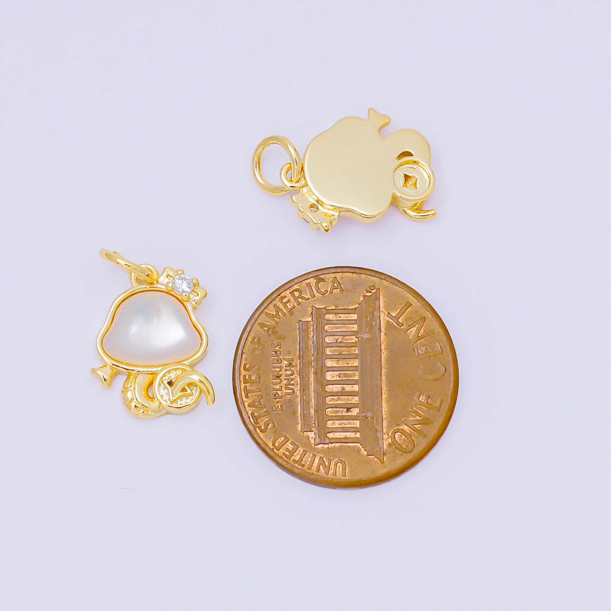 24K Gold Filled 13mm Round CZ Under the Jellyfish Shell Pearl Charm | M885