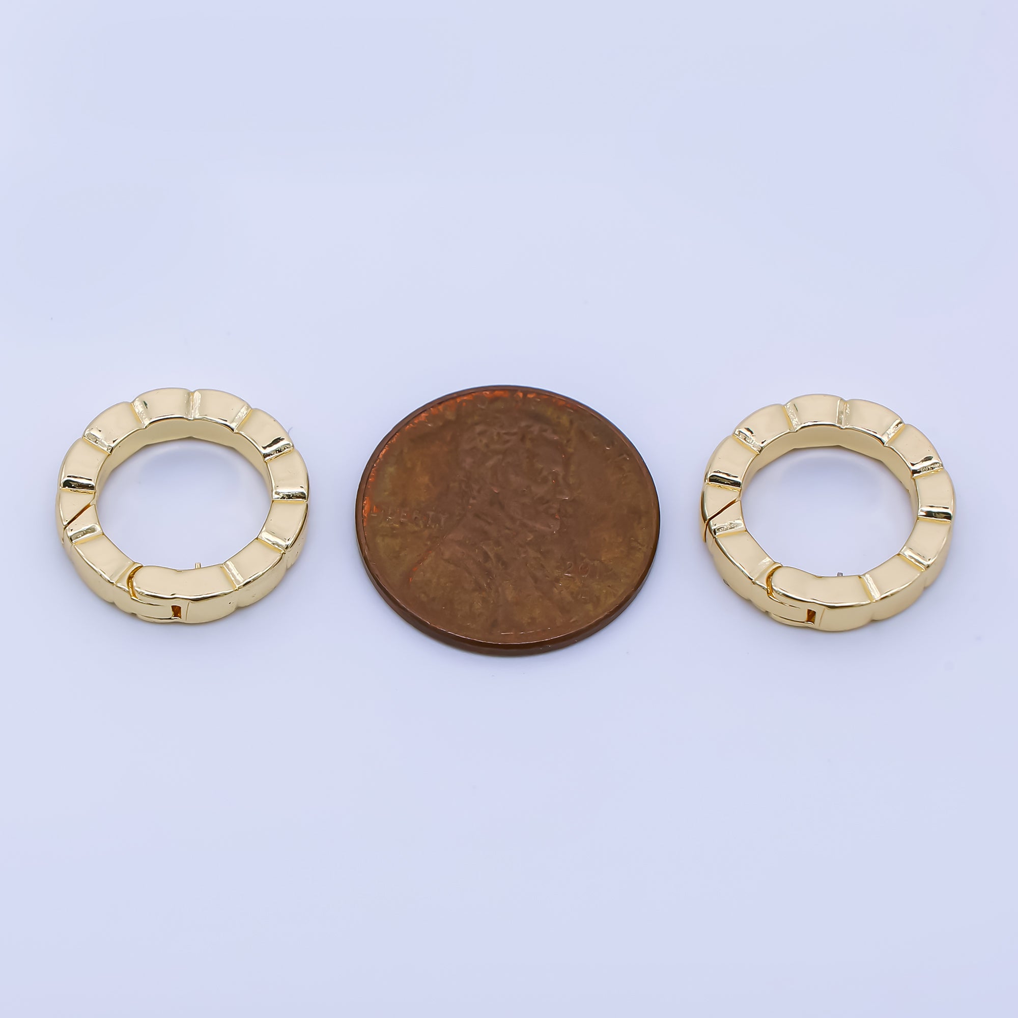 24K Gold Filled 15.5mm Ribbed Lined Push Gate Finding | Z1346