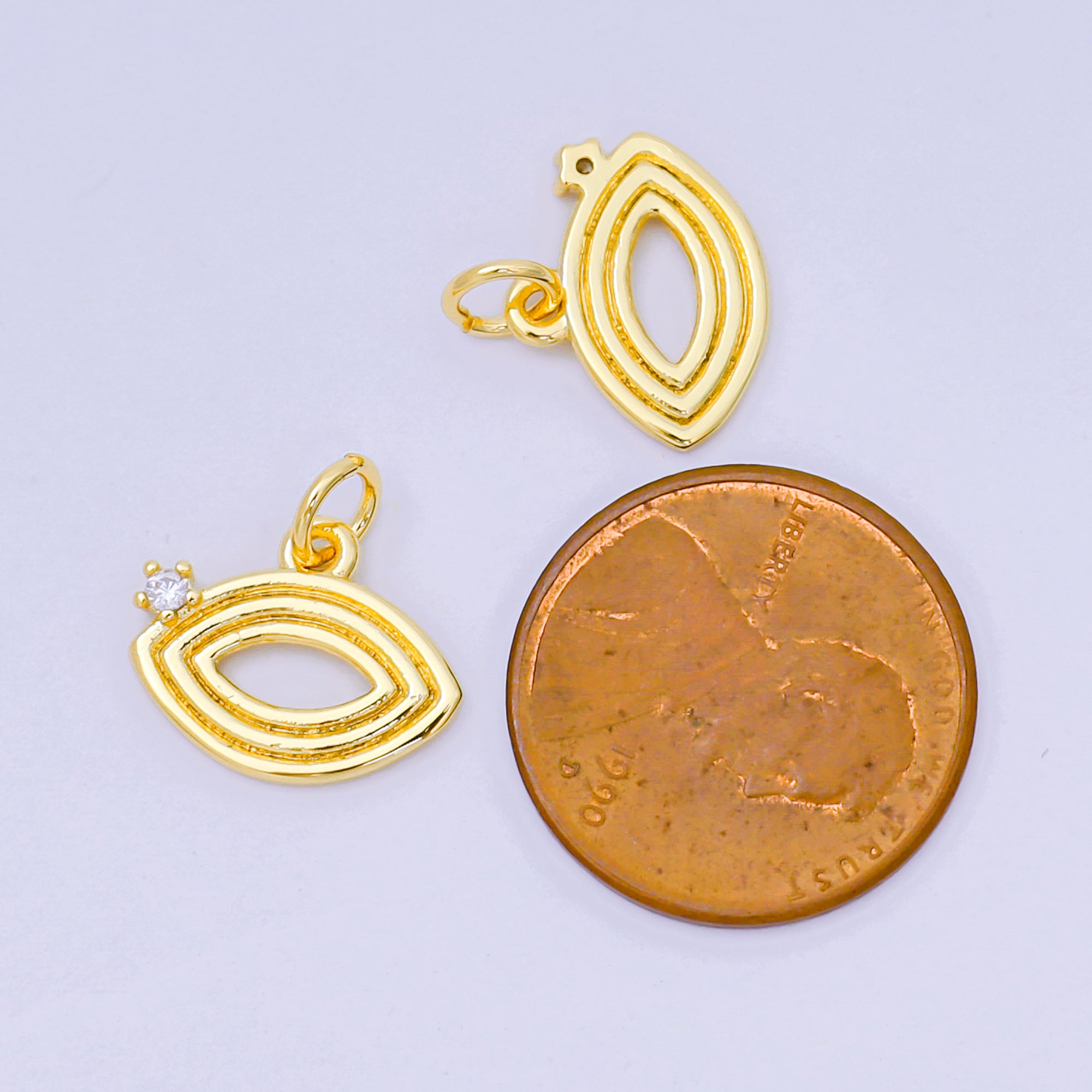 24K Gold Filled 11mm Round CZ Groovy Eye Charm | AH-640