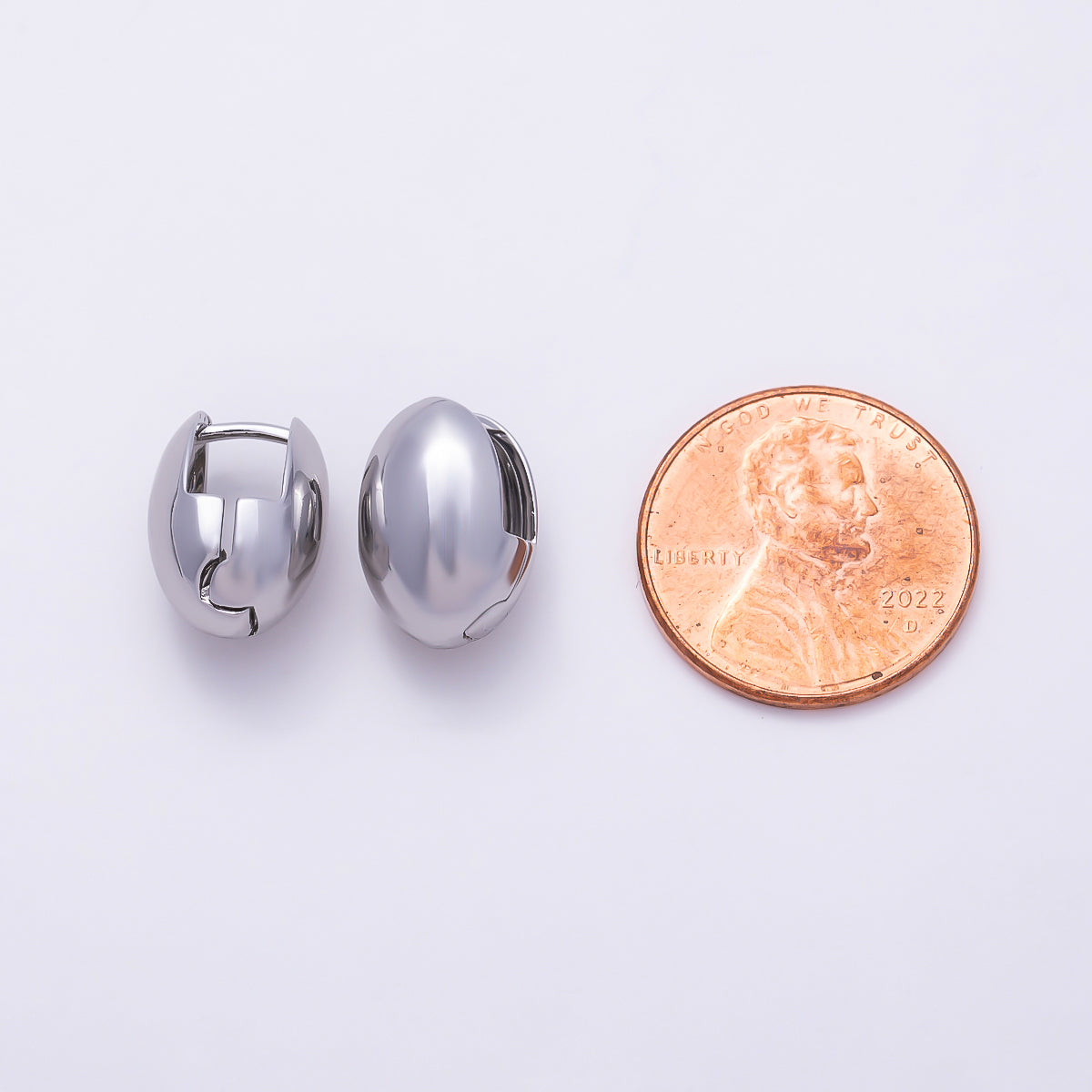 18K Gold Filled 13.5mm Oval Dome Huggie Earrings | Q373 Earrings - 00840