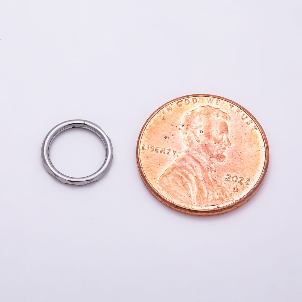 Titanium 11mm Silver Multifaceted Geometric Cartilage Piercing Clicker | BJ-00286
