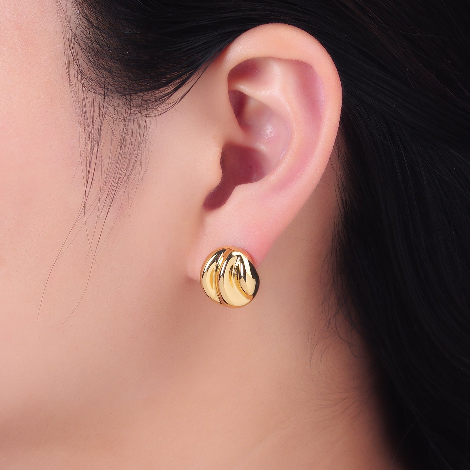 24K Gold Filled Geometric Hammered Lined Round Stud Earrings in Gold & Silver | AB877 AB878