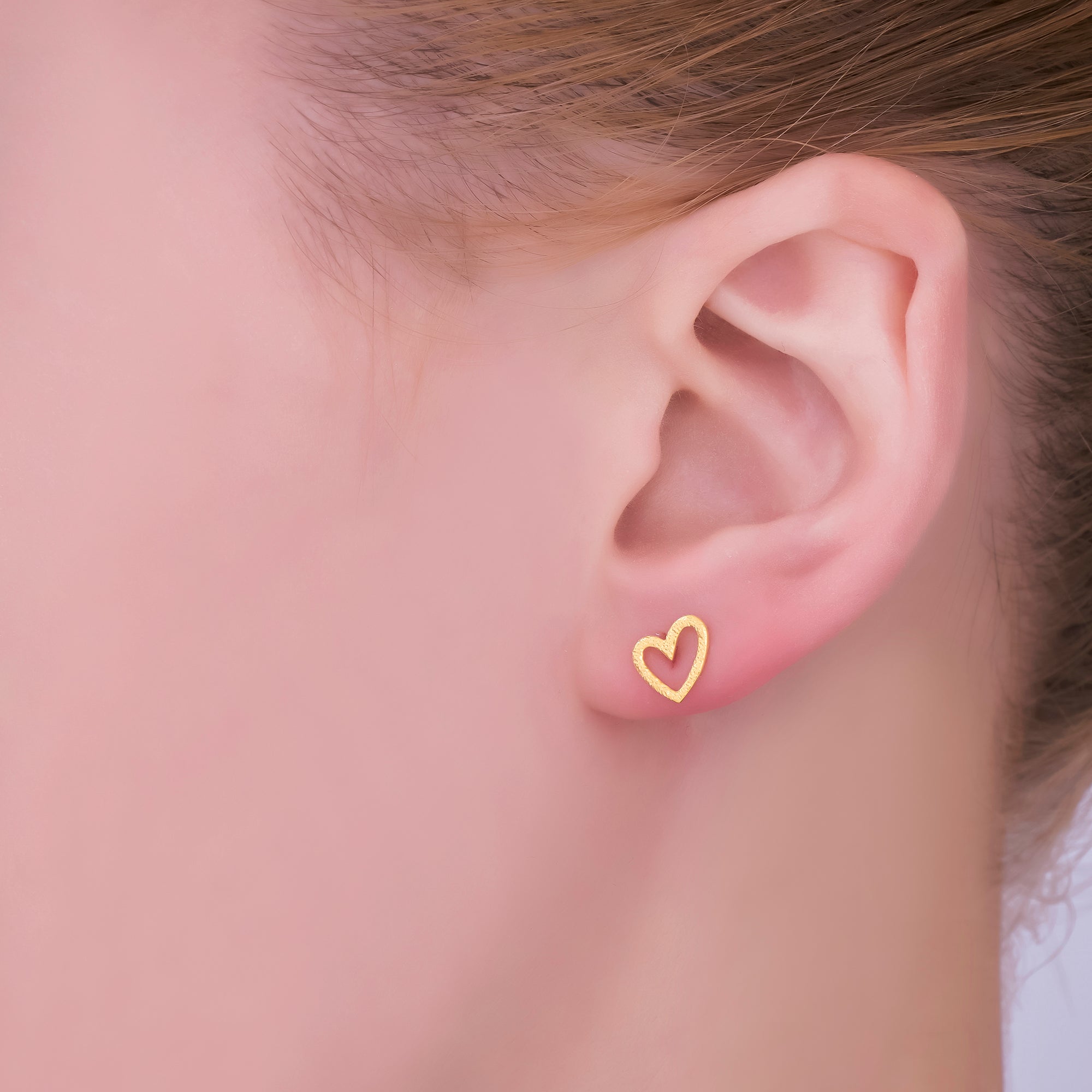 Gold Vermeil S925 Sterling Tiny Simple Heart of Love Stud Earrings | SL-667