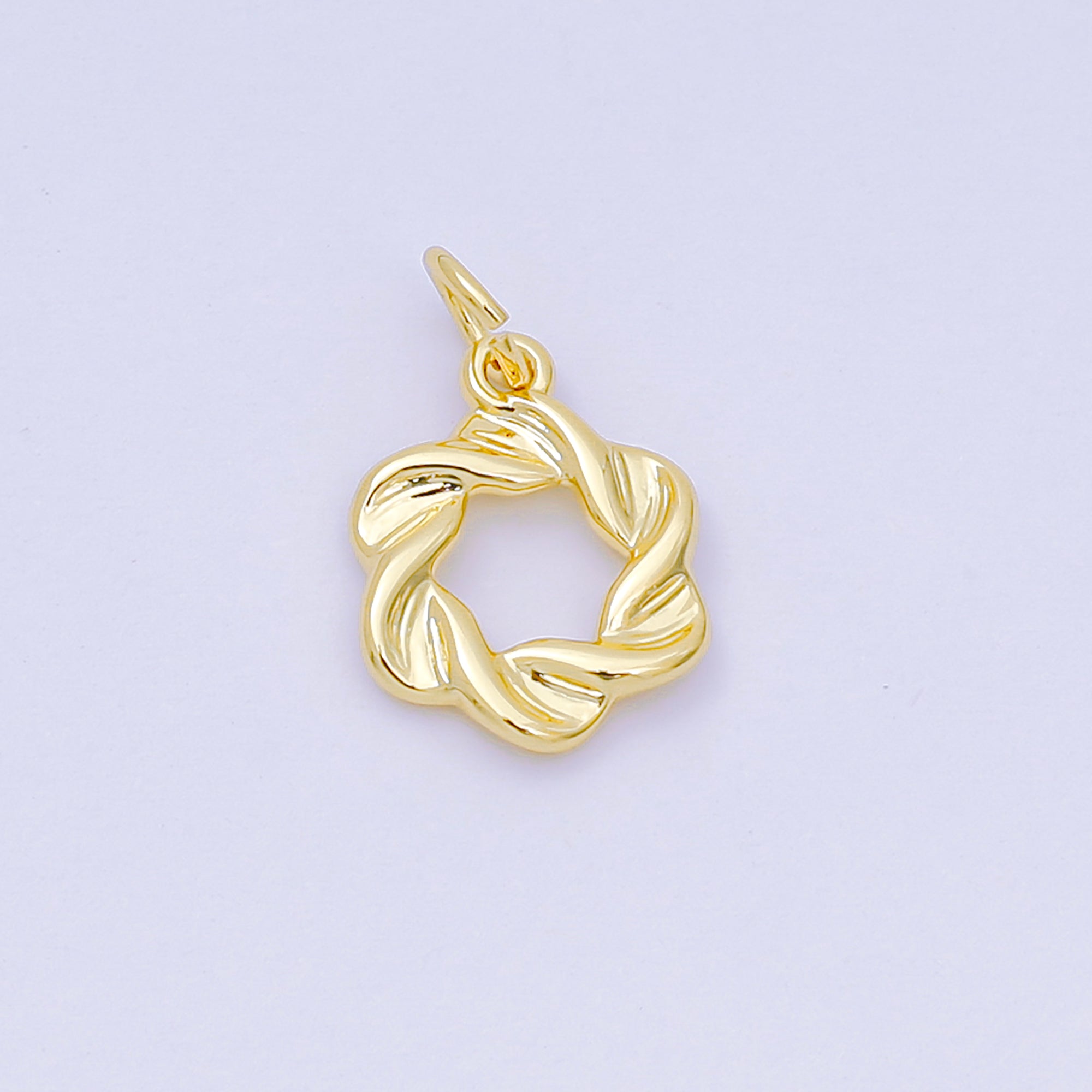 24K Gold Filled 14mm Twisted Floral Flower Charm | M101