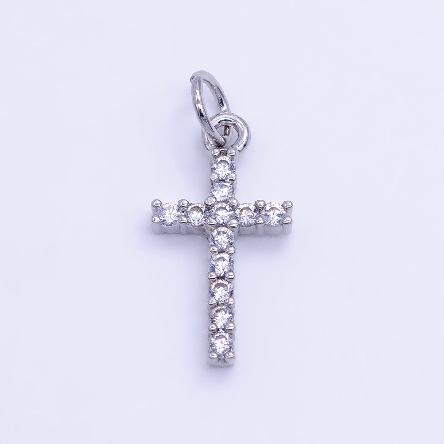 Dainty Cross Charm Colgante 14k Oro Lleno CZ Micro Pave Pequeña Cruz de Plata Encanto Joyería Religiosa Haciendo Collar Cubic Zirconia 24x11.5mm M-367 M-368